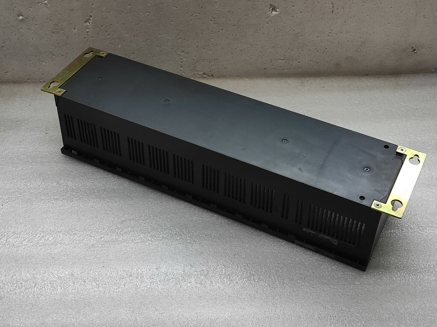 KOYO DIRECT D3-10B-1 I/O BASE 10-SLOT 