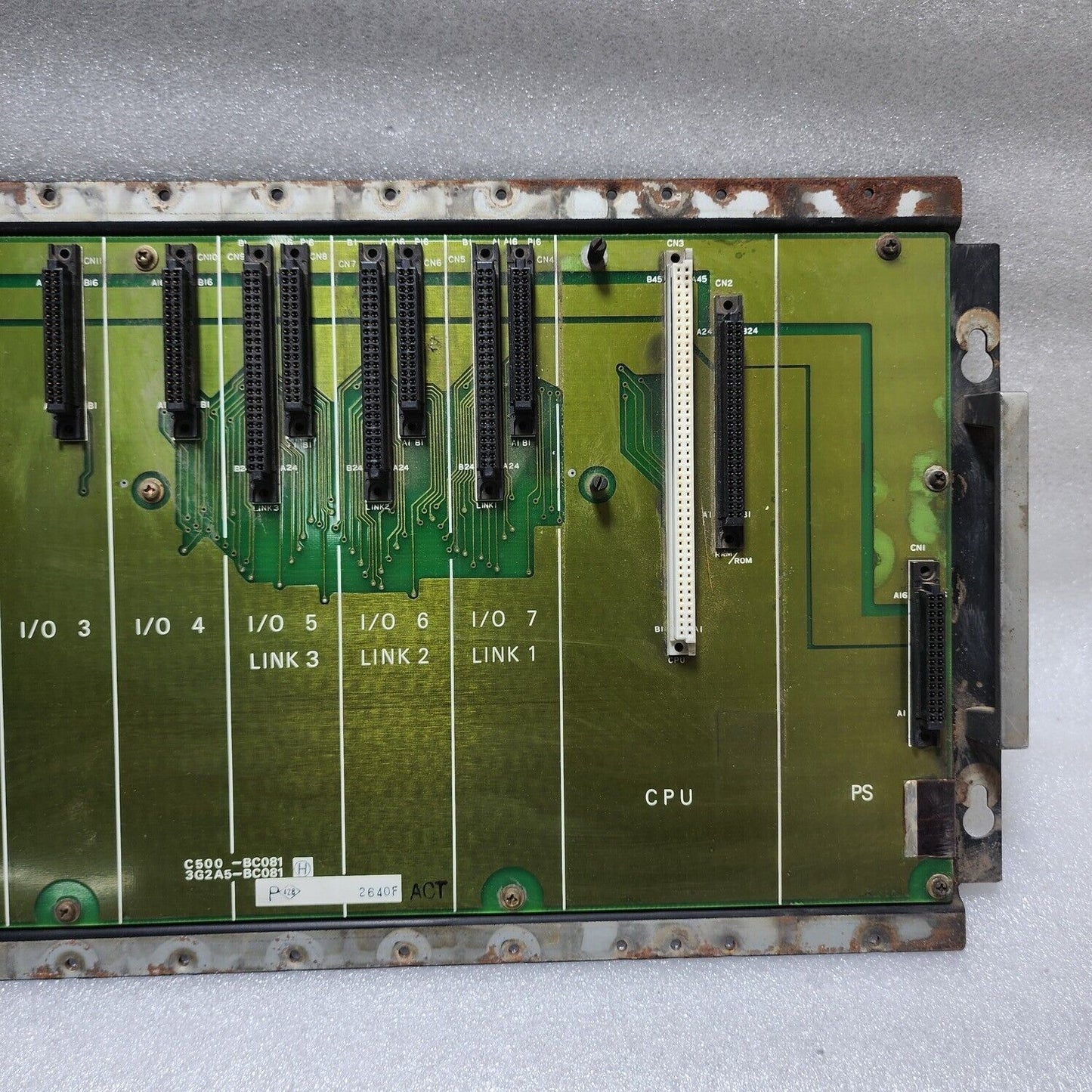 OMRON C500-BC081 3G2A5-BC081 BASE UNIT