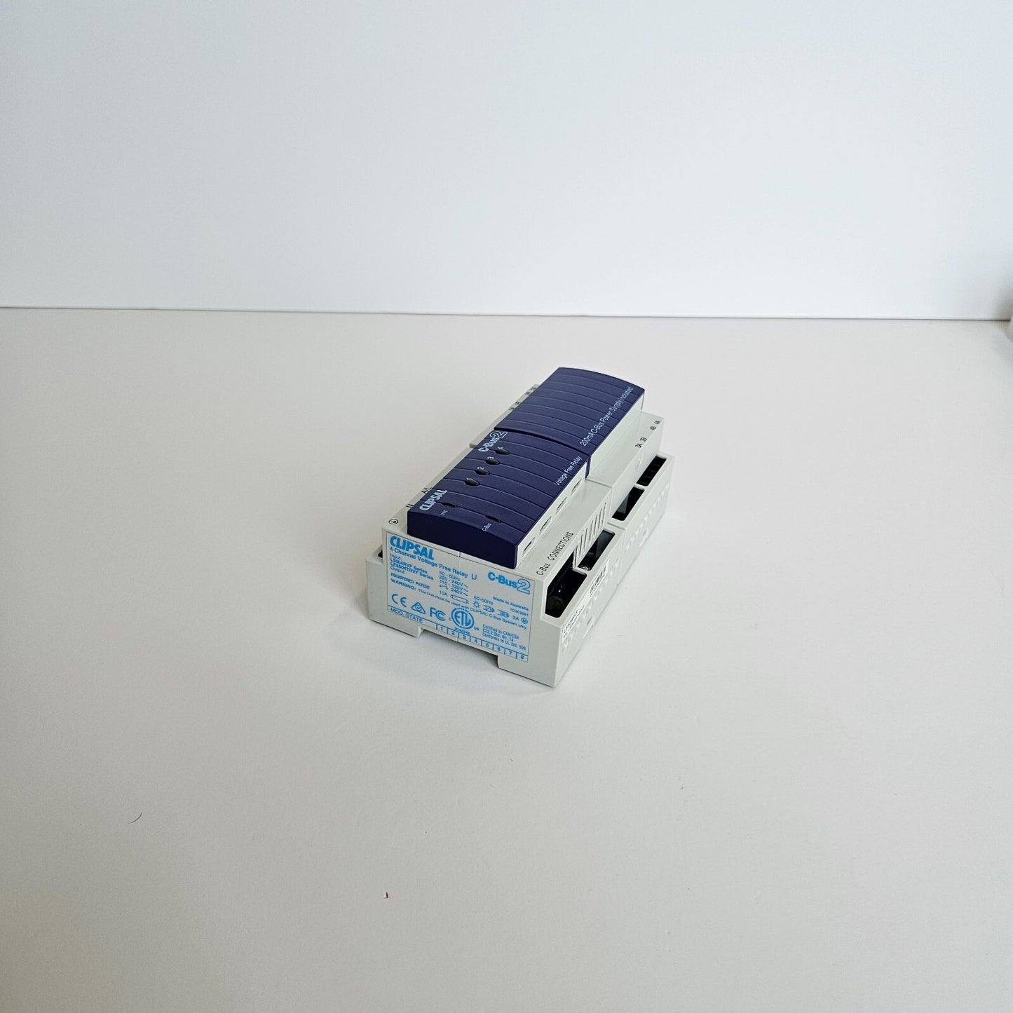 CLIPSAL L5504RVF 4-CHANNEL VOLTAGE FREE RELAY L5504TRVF 110-240V