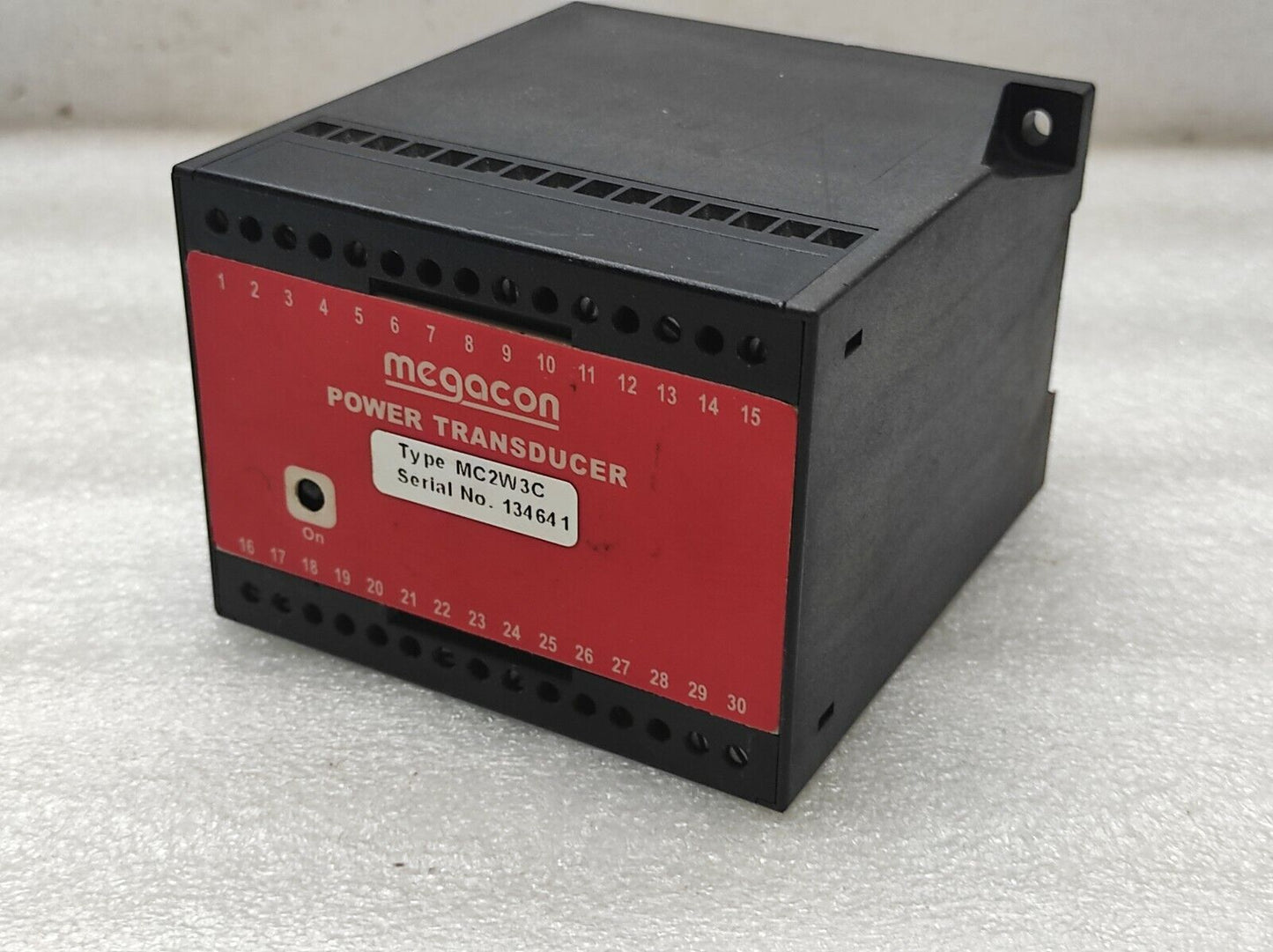 MEGACON MC2W3C POWER TRANSDUCER 200-240V 0.21-0-2.1 MW
