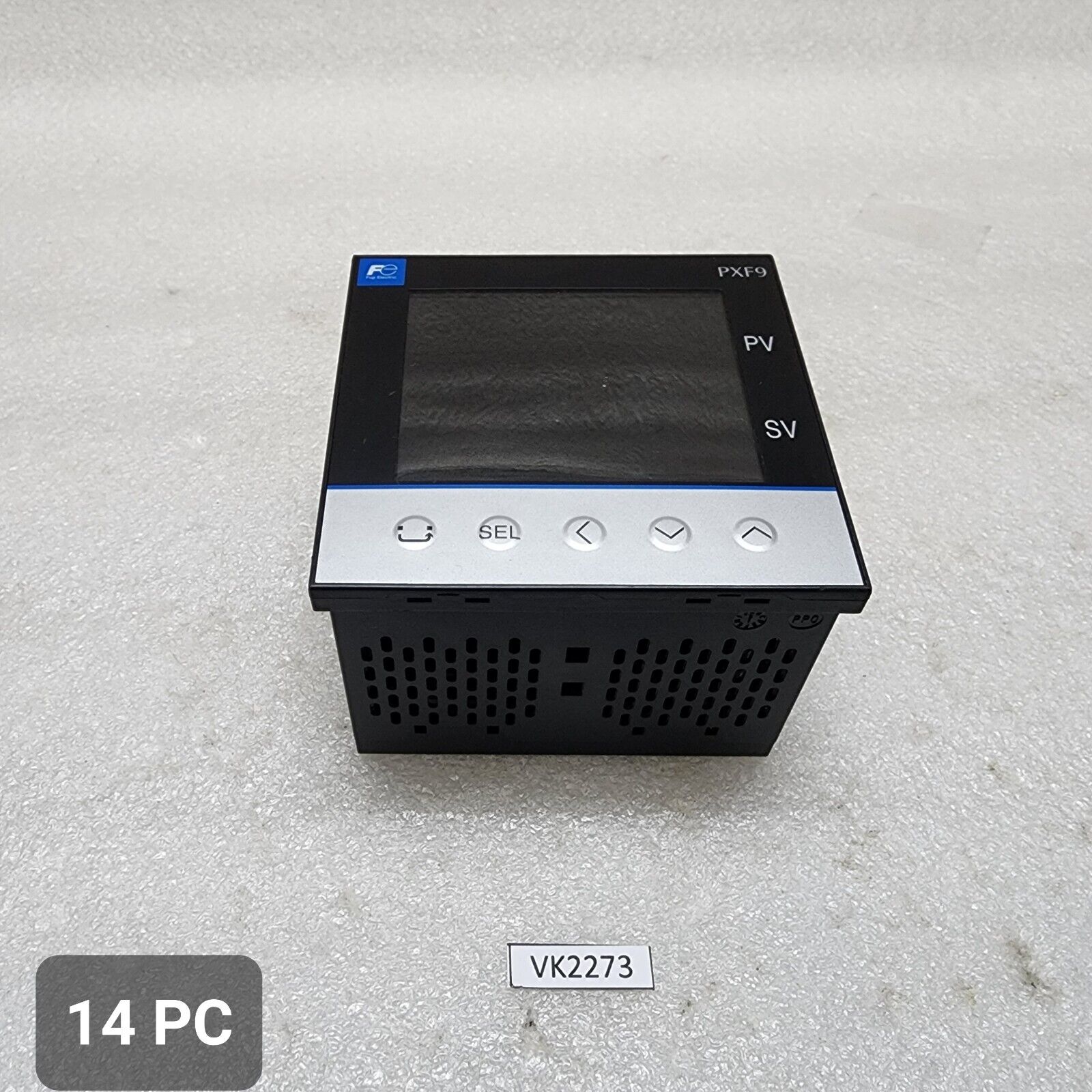 FUJI ELECTRIC PXF9ABY2-FVM00-P TEMPERATURE CONTROLLER 100-240VAC