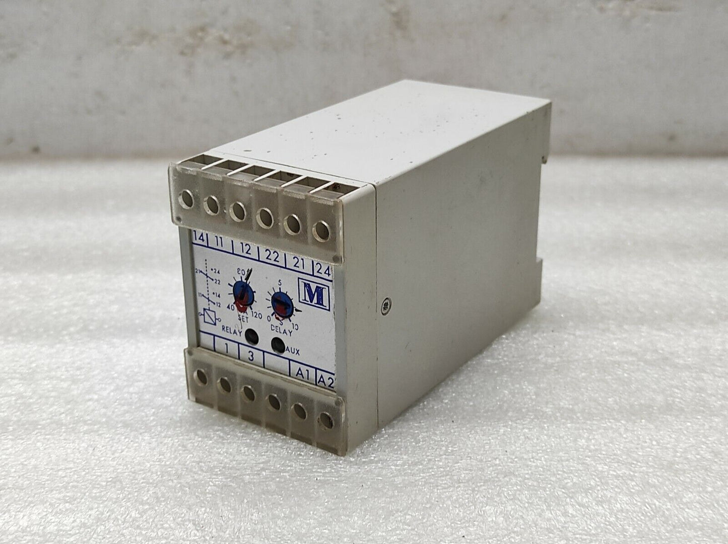 MULTITEK M200-A1O CURRENT RELAY 230V 1-PH CURRENT OVER TRIP