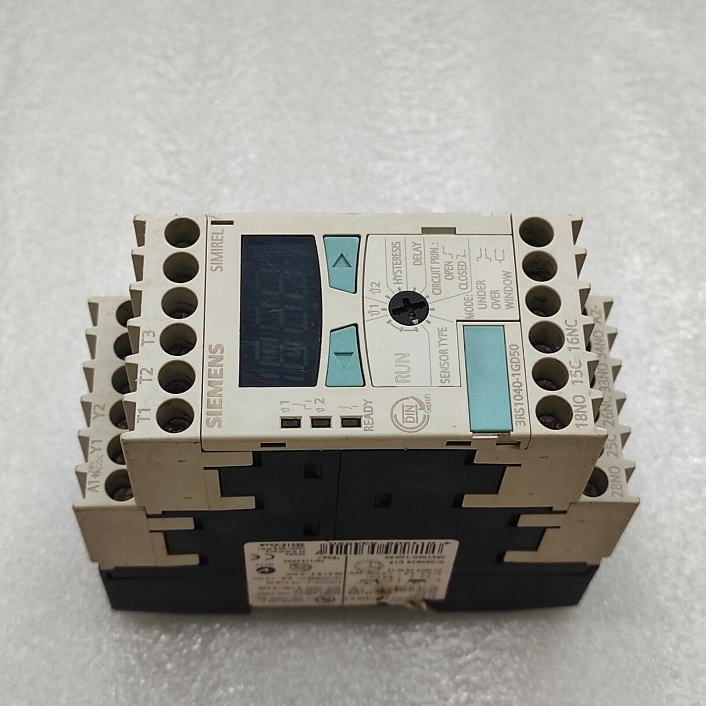 SIEMENS 3RS1040-1GD50 TEMPERATURE MONITORING RELAY 