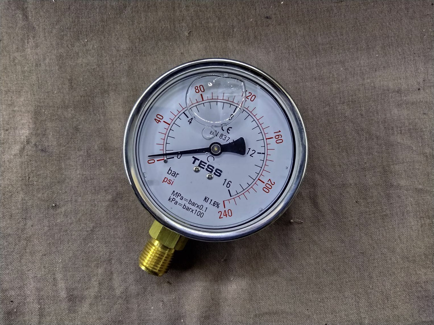 Tess 100D Pressure Gauge 651550-1XLD2 CE EN 837.1 16 BAR 240 PSI 1/2" BSP BM