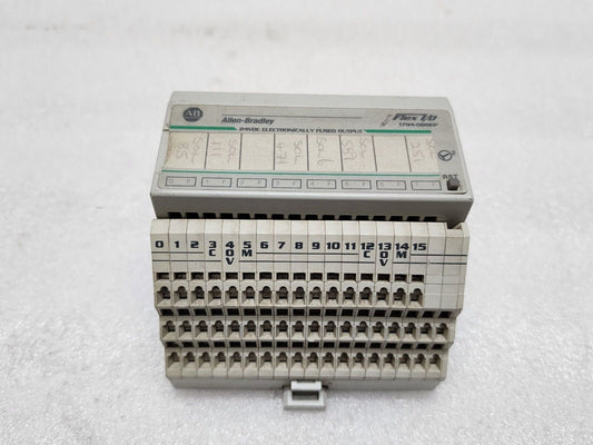 ALLEN BRADLEY FLEX I/O CAT 1794-OB8EP BASE CAT 1794-TB3S