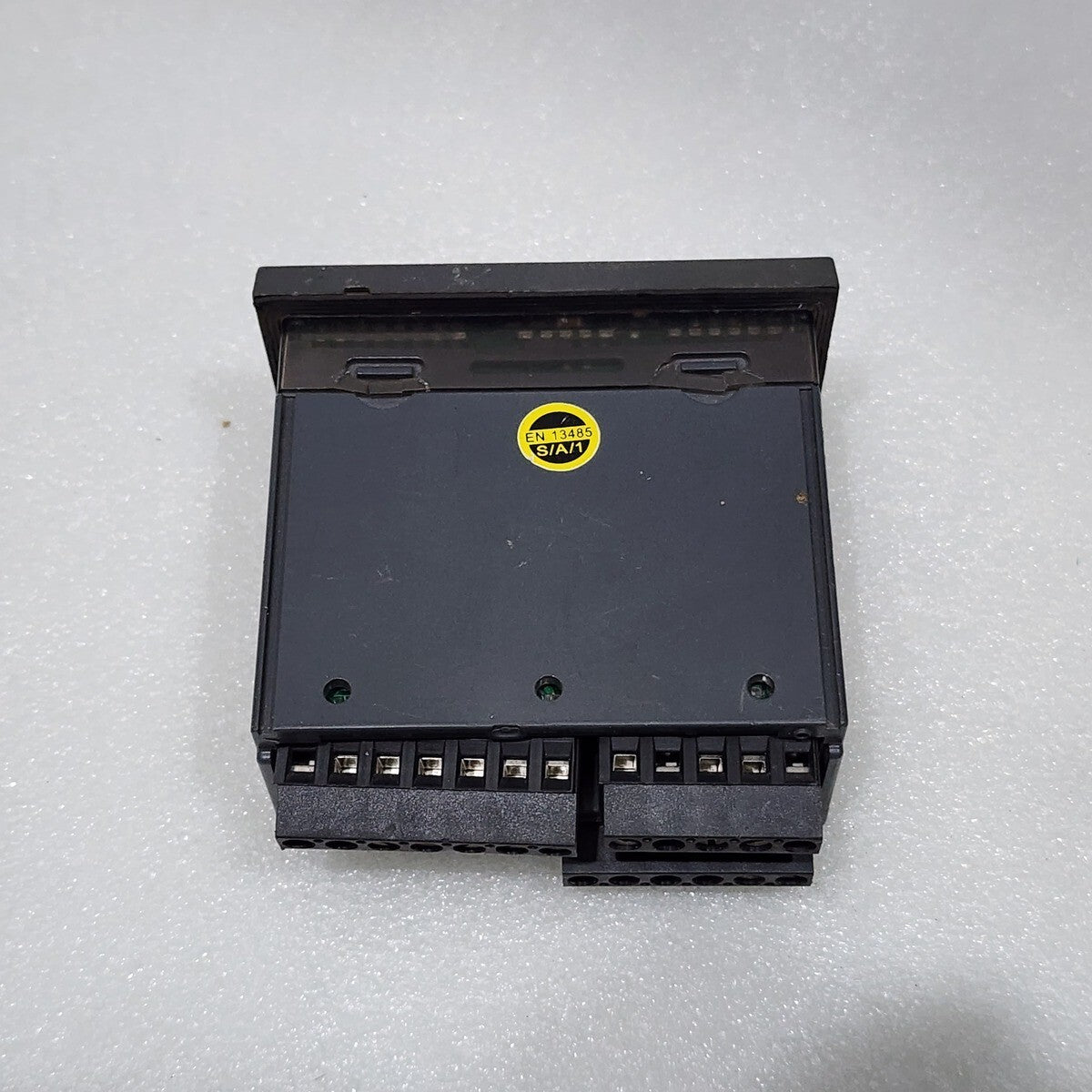 CAREL IR33C0LB00 TEMPERATURE PROCESS CONTROLLER