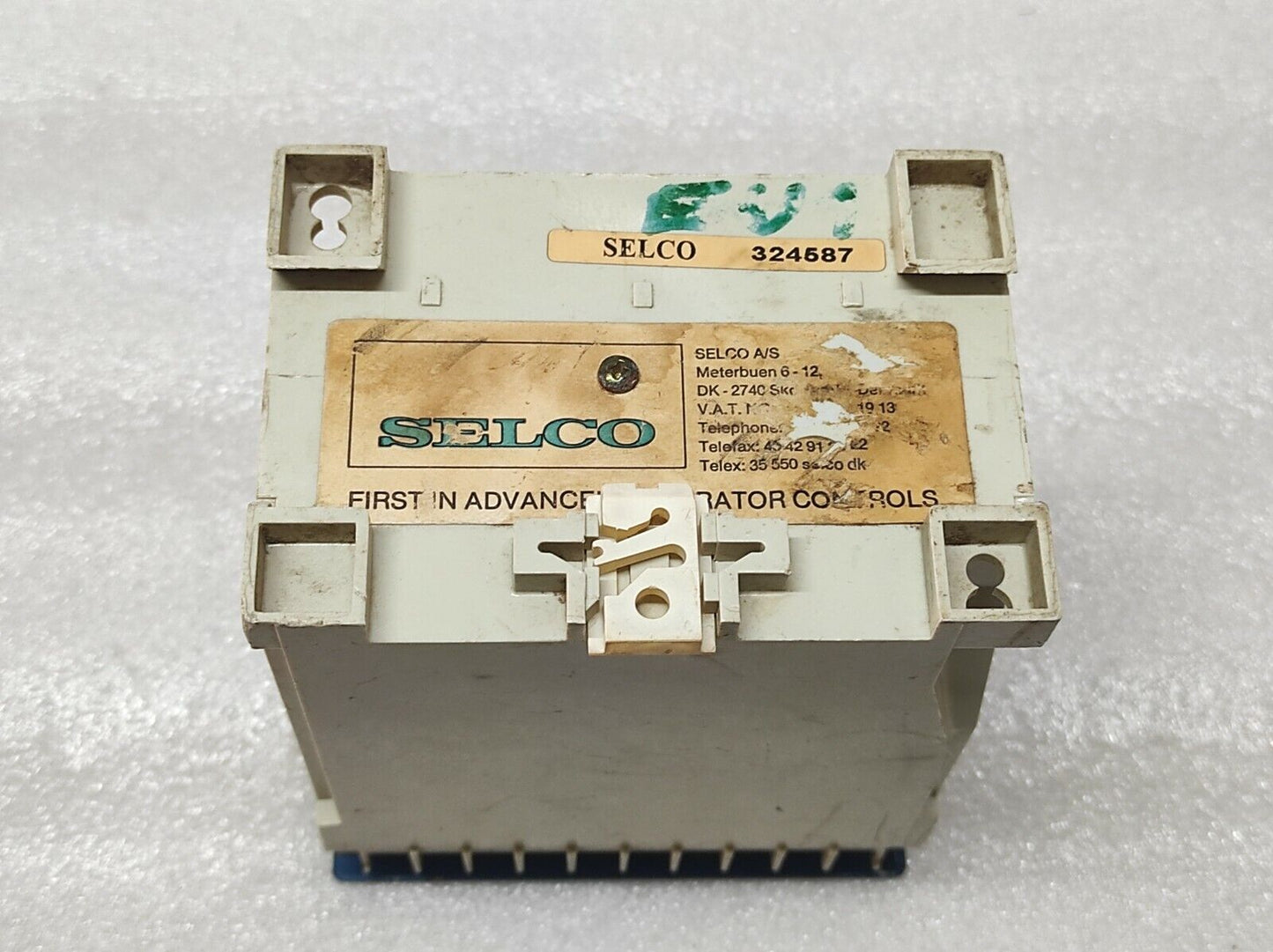 SELCO T2200-31 3-PHASE OVERCURRENT RELAY 440VAC