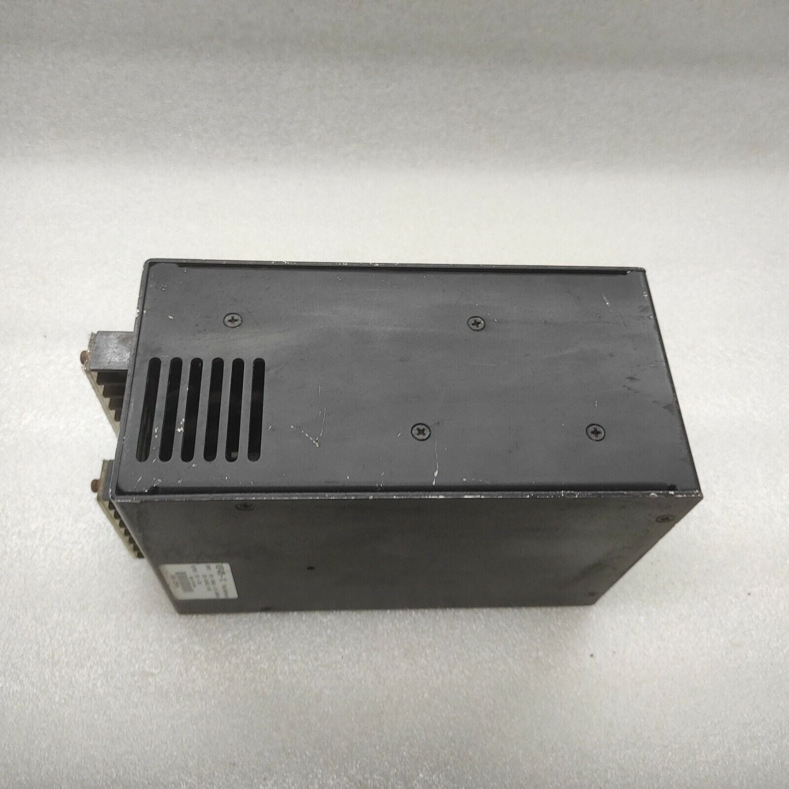 FINE SUNTRONIX VSF400-12 POWER SUPPLY 12VDC 32A