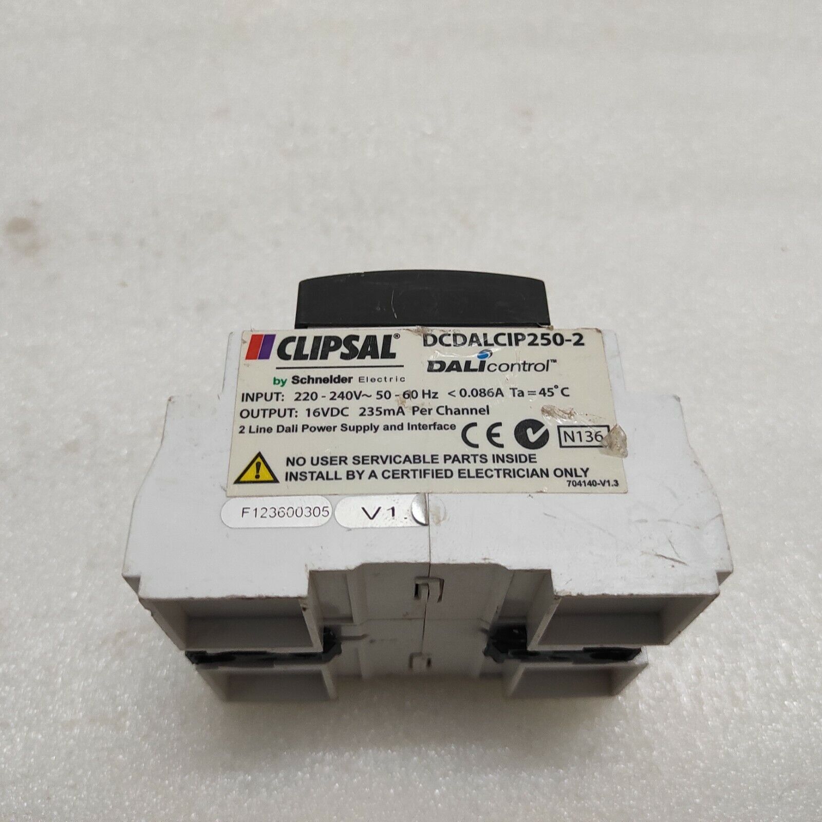 CLIPSAL DCDALCIP250-2 DALI CONTROL POWER SUPPLY & SERIAL INTERFACE 16VDC 235mA