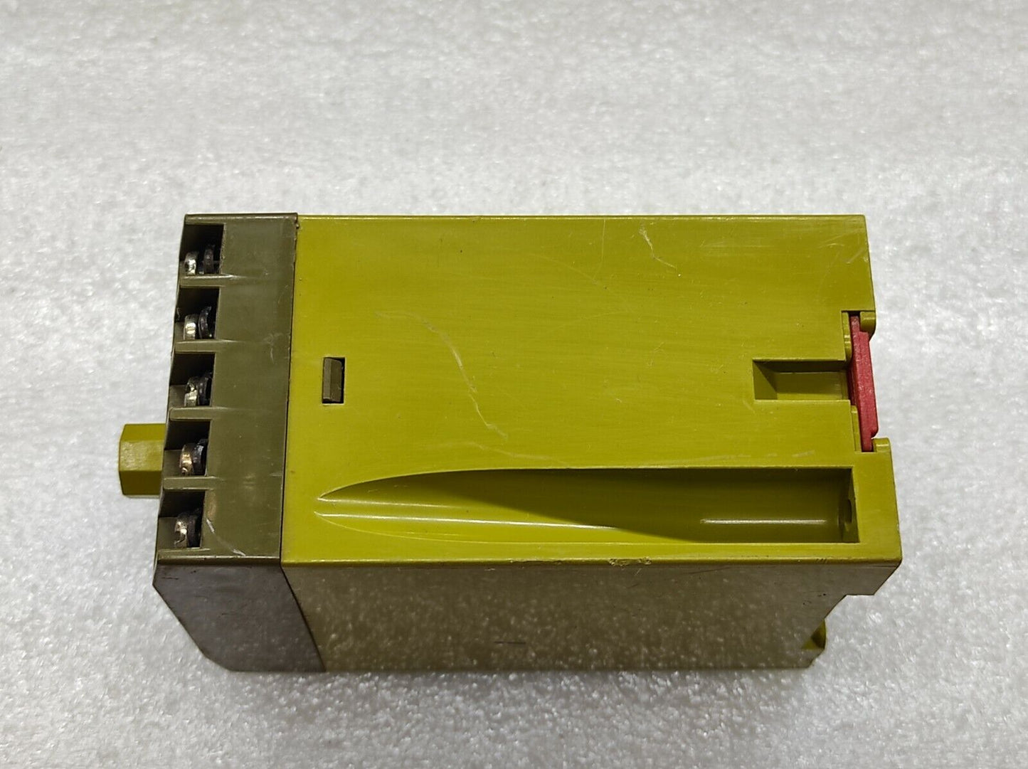 COEL P2E TIME DELAY RELAY 110V 0-5 SEC