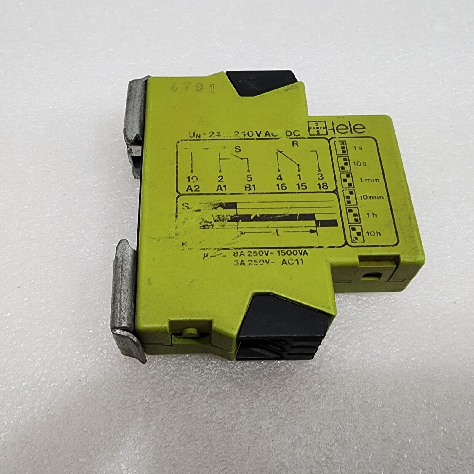 TELE CR1 MULTIFUNCTION TIMER 24-240VAC/DC