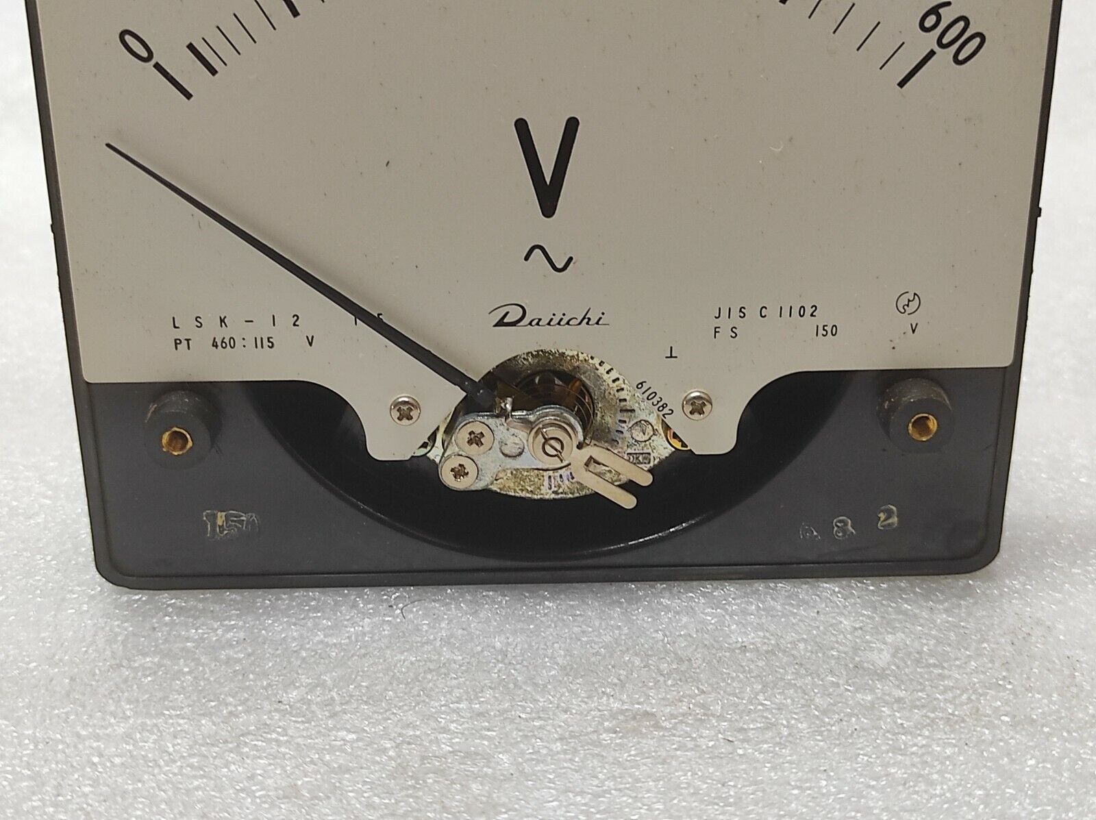 DAIICHI LSK-12 VOLTMETER PT 460/115V