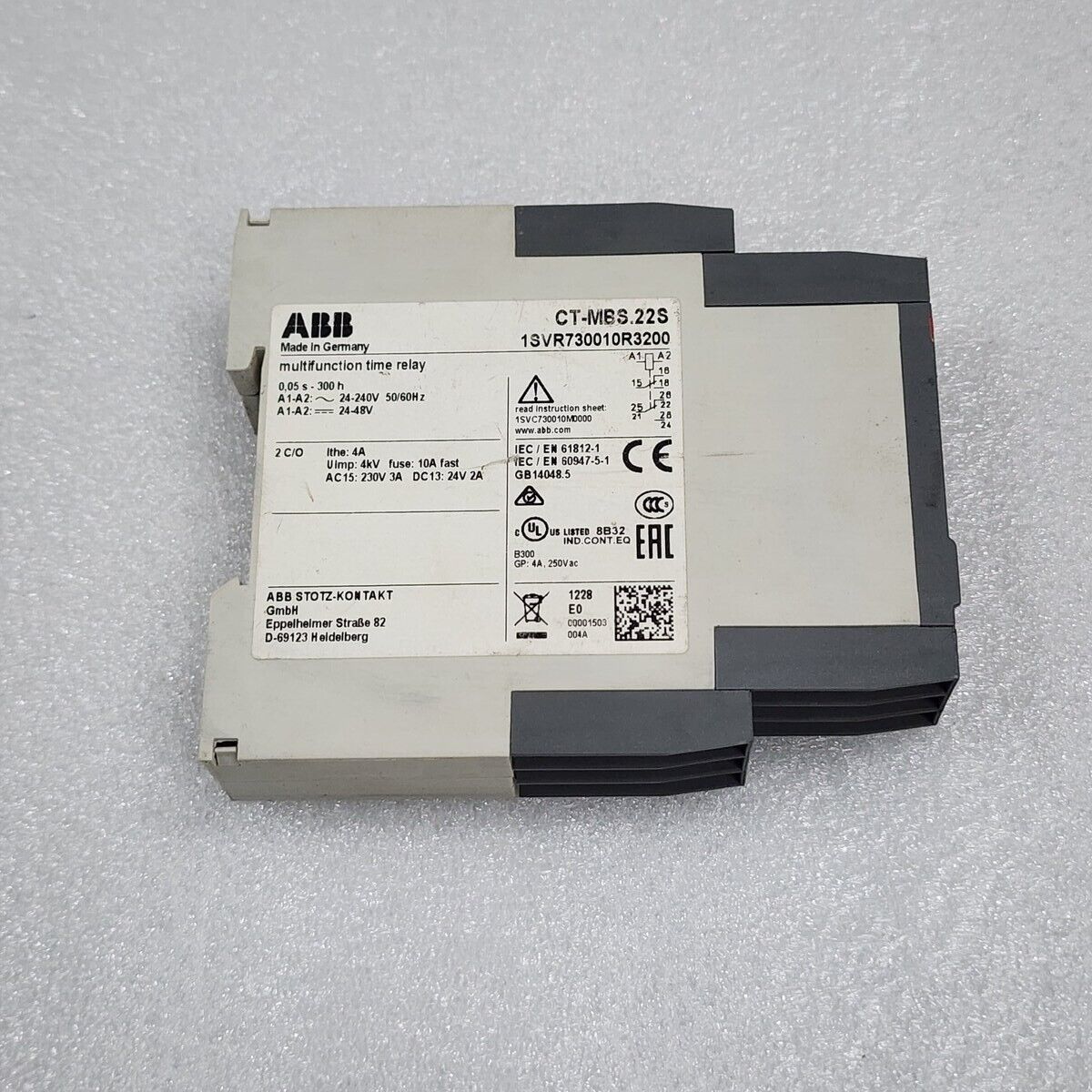 ABB CT-MBS.22S Multifunction Time Relay 1SVR730010R3200