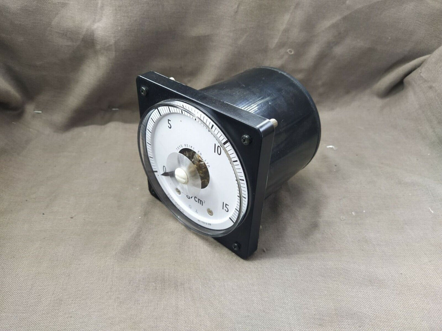 Toyo Keiki DVF-11 Pressure Indicator 0-15 kg/cm2