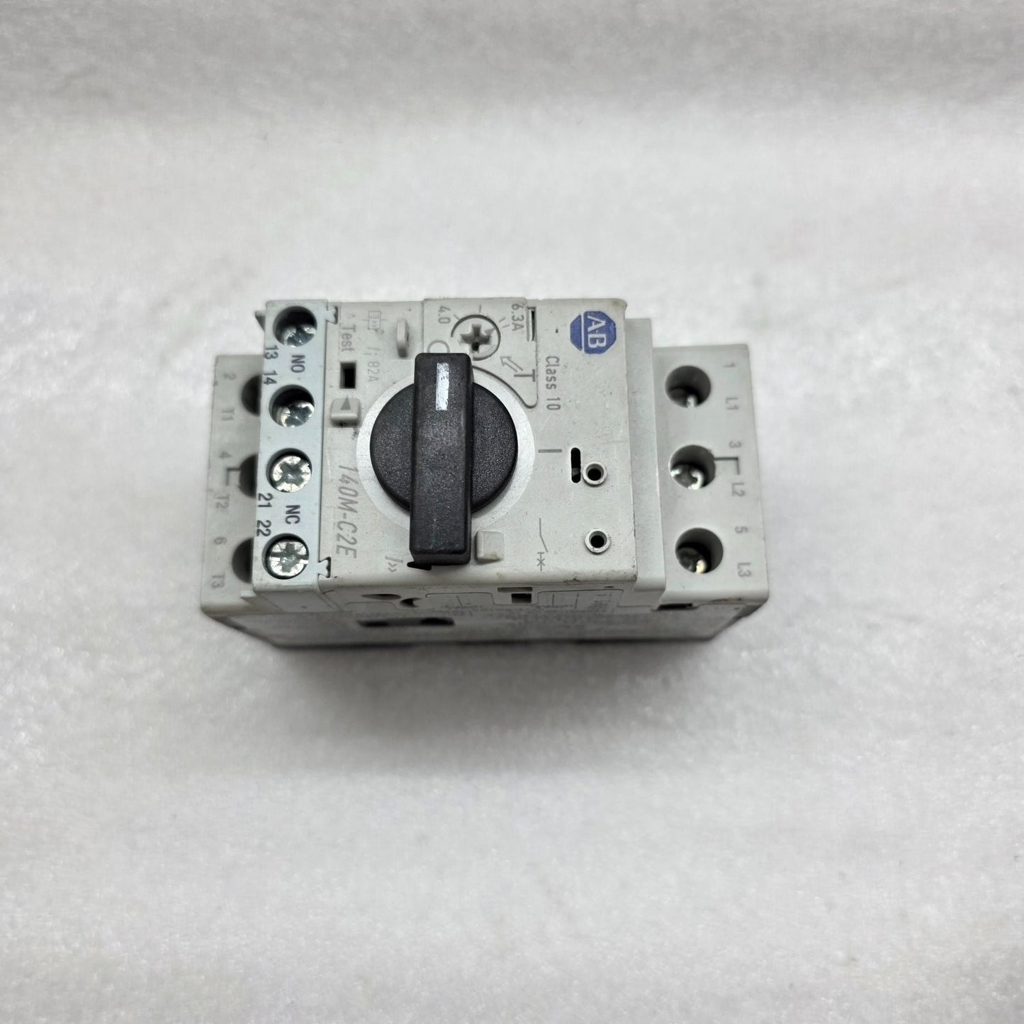 ALLEN BRADLEY CAT 140M-C2E-B63 SER C MOTOR CIRCUIT BREAKER 4.0-6.3 A