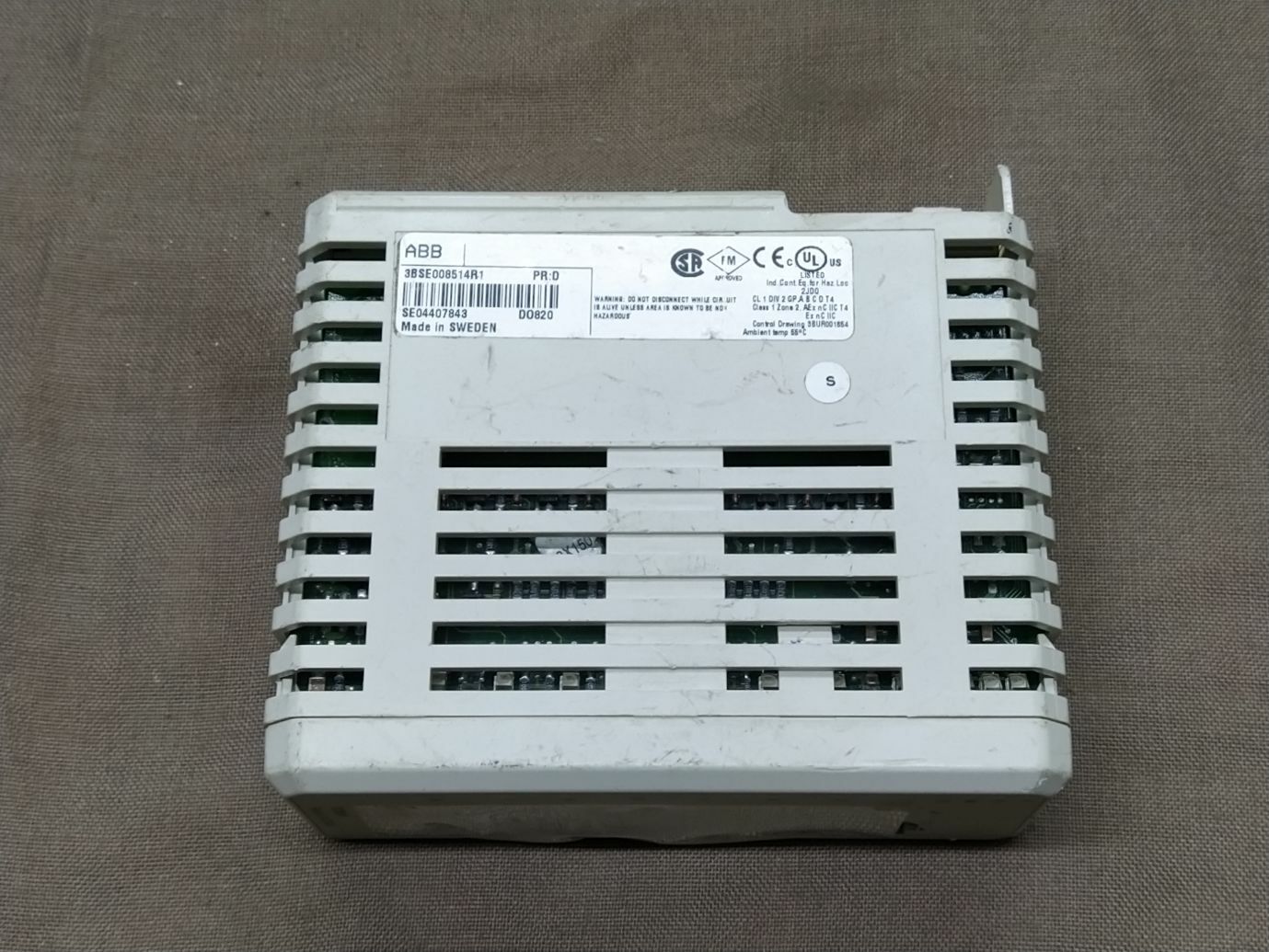 ABB DO820 Digital Output Relay 3BSE008514R1