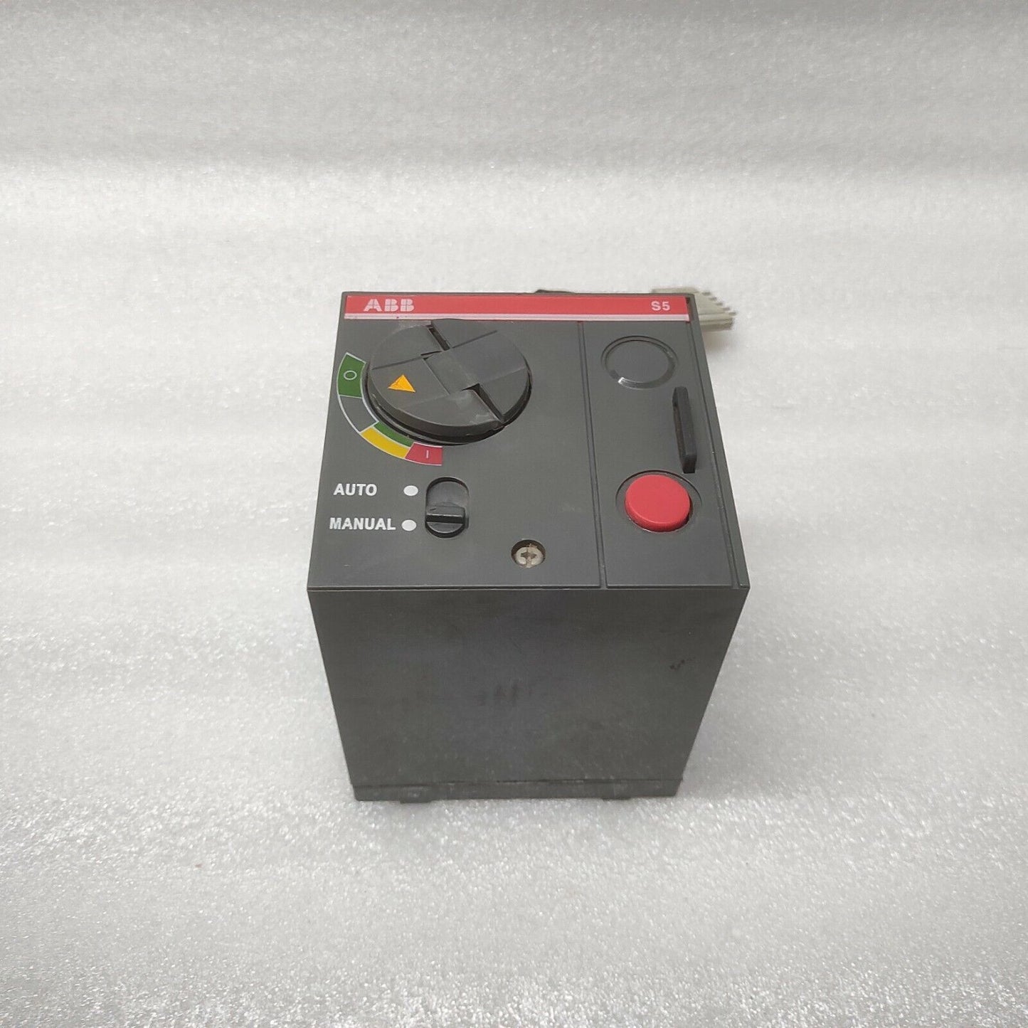 ABB S5 MOTOR OPERATOR 1SDA013876R1 220-250VDC/220-240VAC