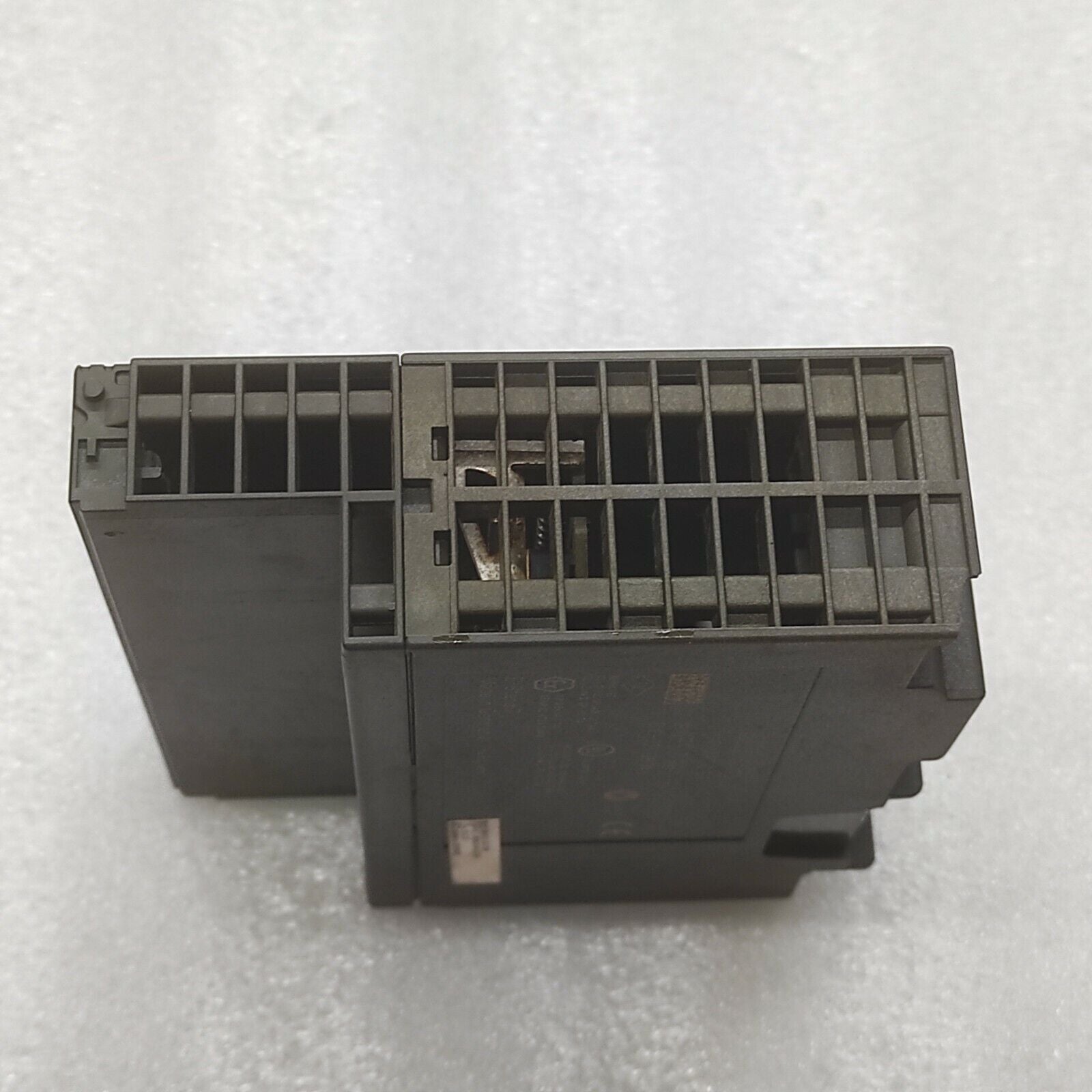 SIEMENS 6ES7 360-3AA01-0AA0 INTERFACE MODULE