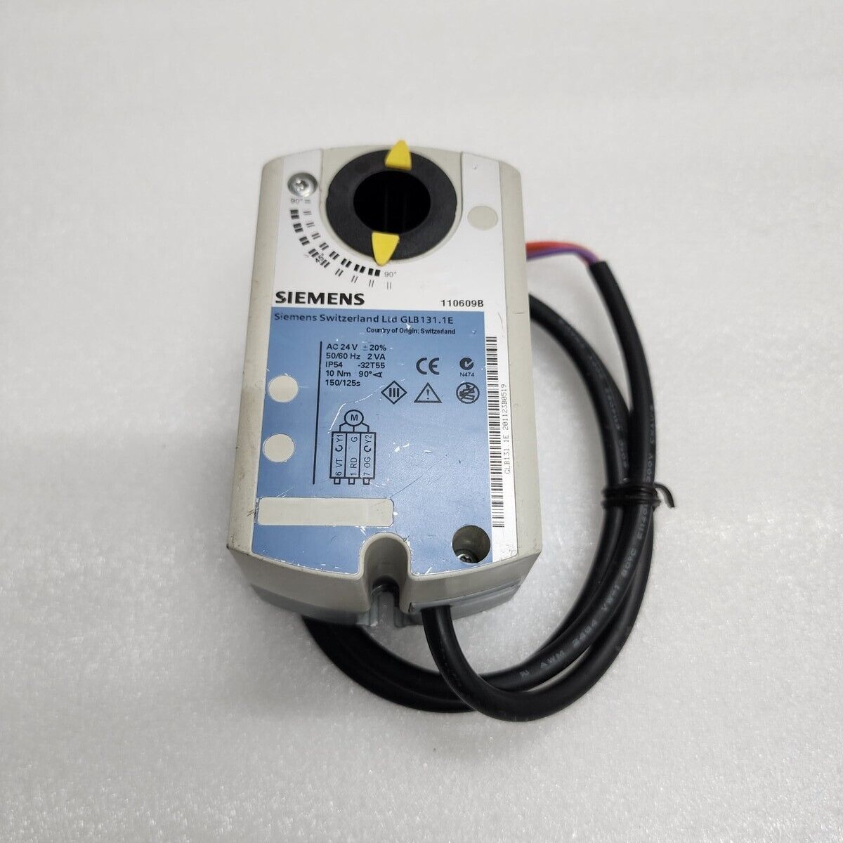 SIEMENS RXC32.1 CONTROLLER WITH GLB 131.1E ACTUATOR 24VAC