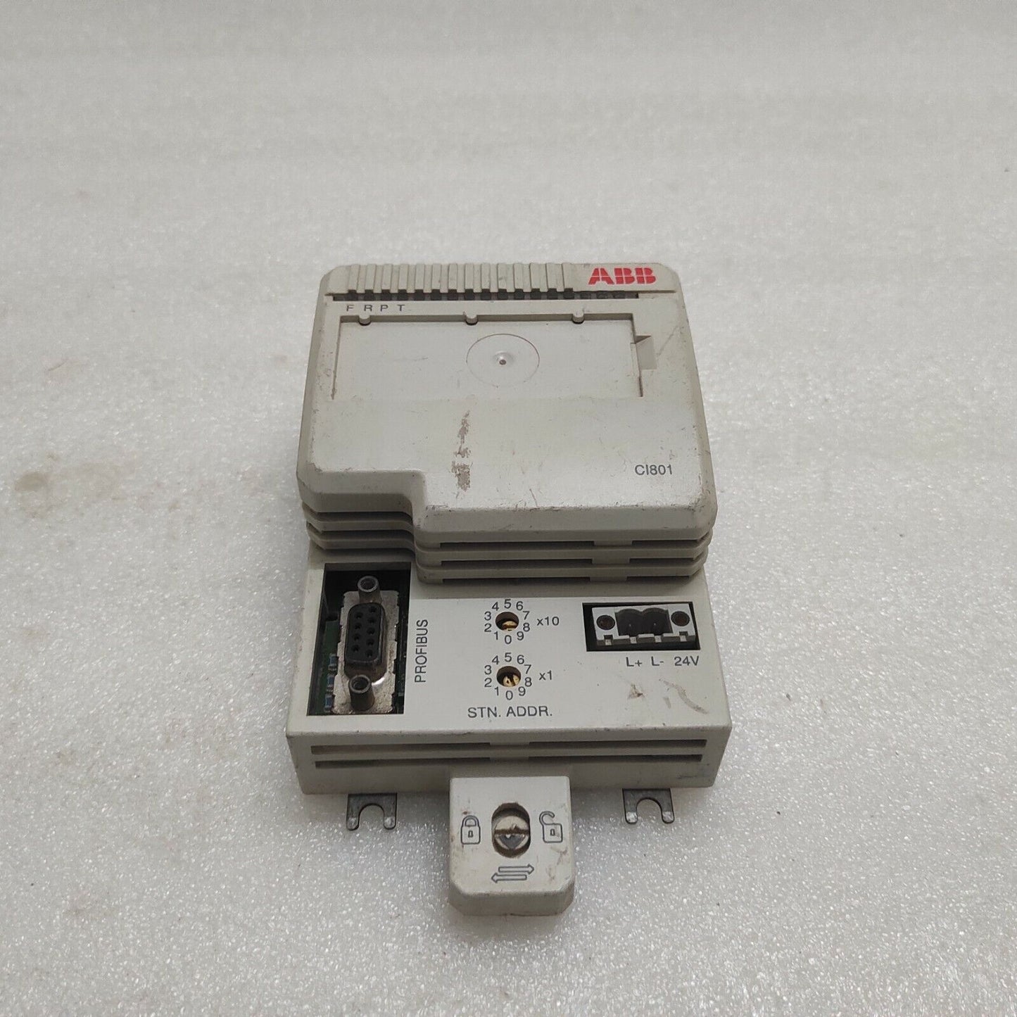 ABB CI801 PROFIBUS DPV1 COMMUNICATION MODULE 3BSE022366R1