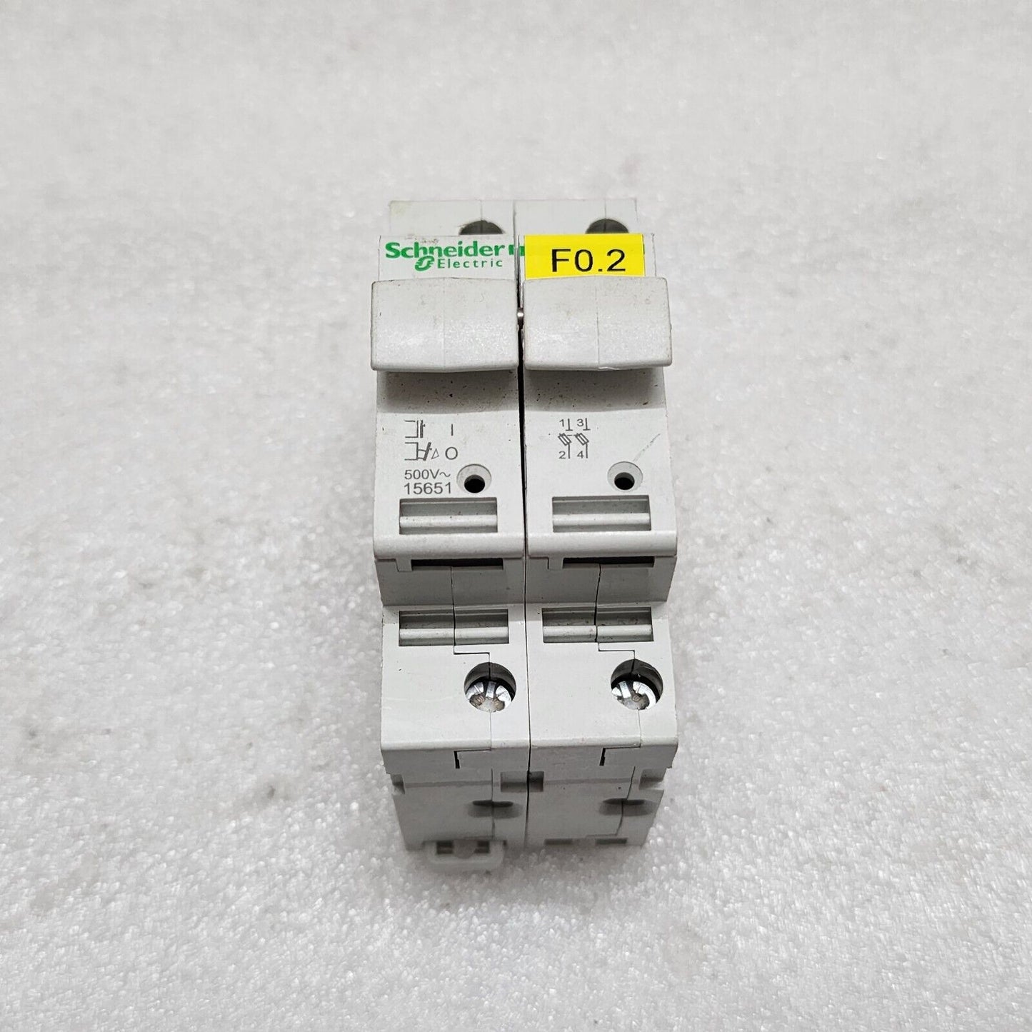 A9N15651 ACTI9 FUSE DISCONNECTOR 2-POLE 25A STI 10,3X38MM LOT OF 6 UNIT