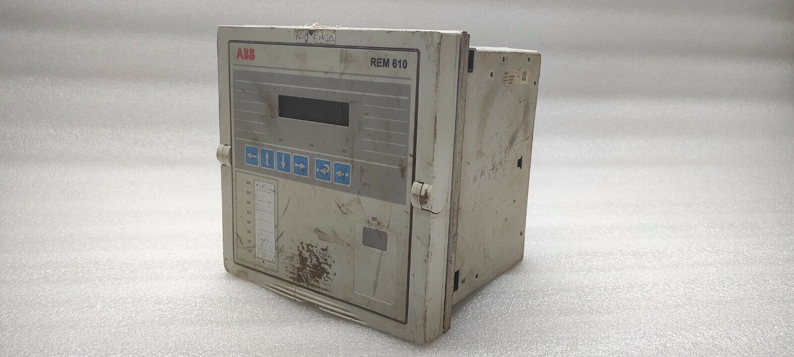 ABB REM 610 MOTOR PROTECTION RELAY 1MRS050692