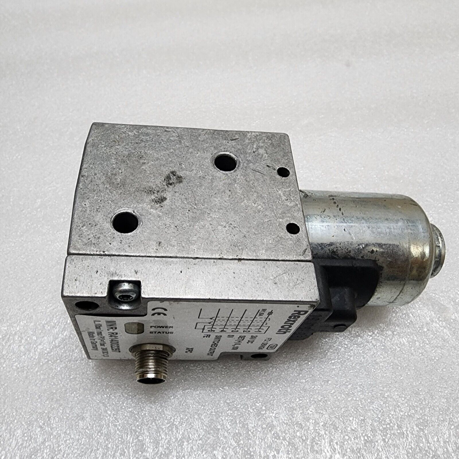 REXROTH 7291 R414002297 PRESSURE REGULATOR 24VDC MORE THAN 50 PC AVAILABLE