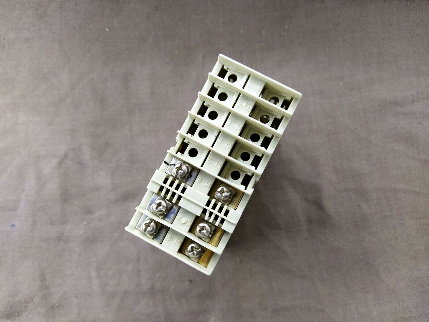 Konics KN-2101 Temperature Indicator KN 2100 24VDC