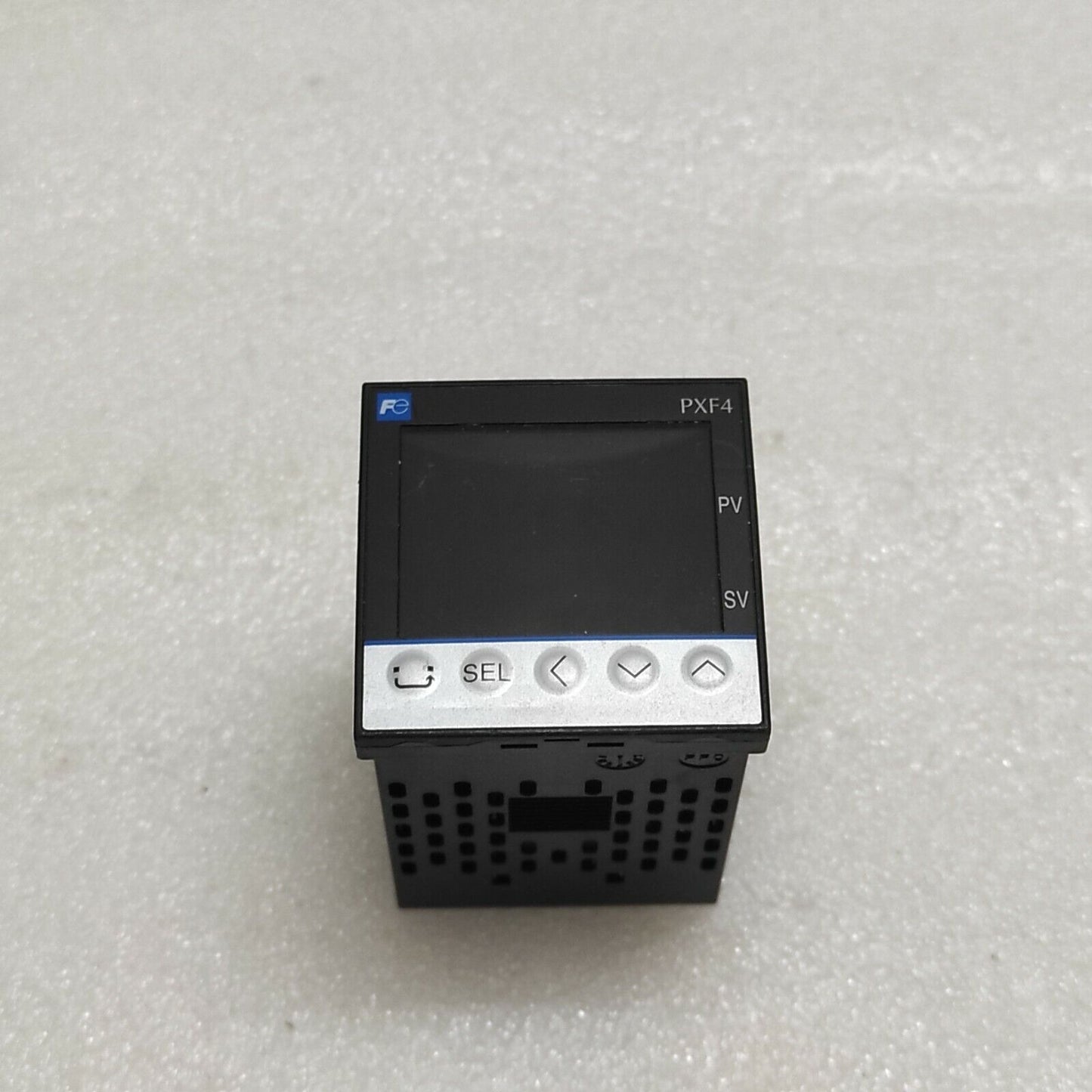 FUJI ELECTRIC PXF4 TEMPERATURE CONTROLLER PXF4ACY2-FV100 100-240V 48X48 MM