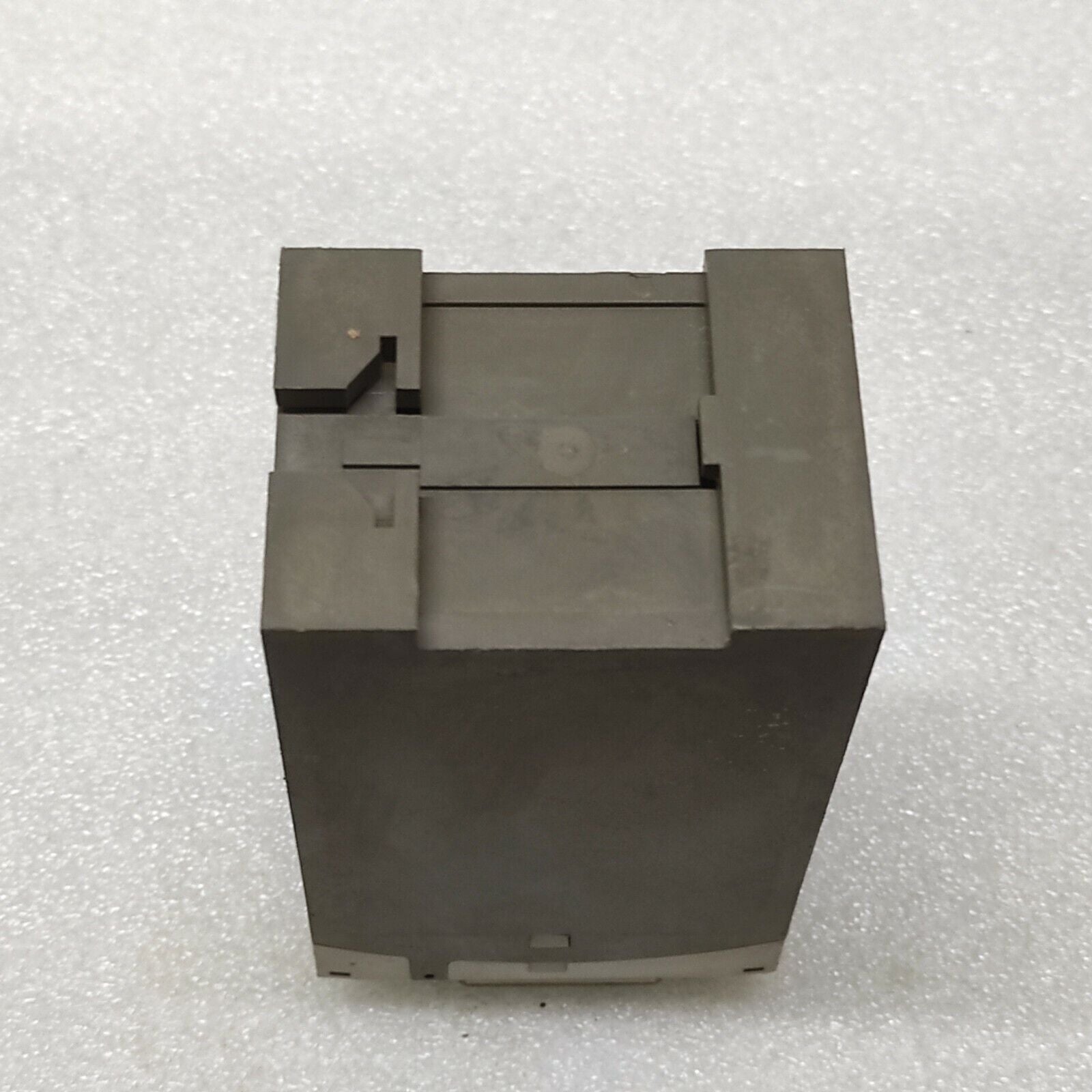 JUMO STBOW-54/10 TEMPERATURE LIMITER STB 732 86 97001998 220VAC