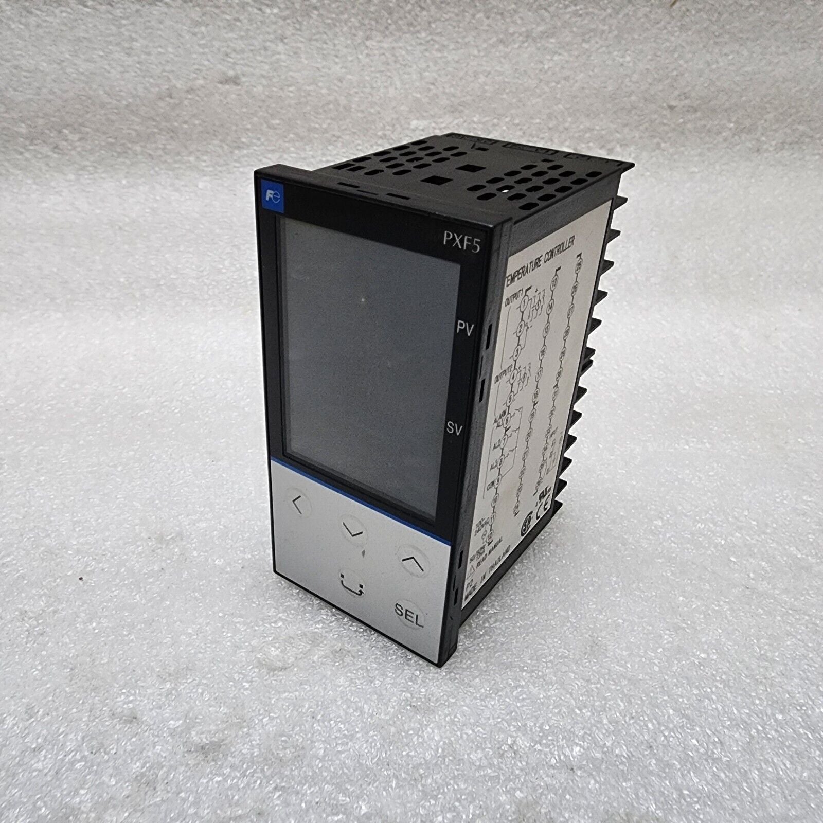 FUJI ELECTRIC PXF5ABA2-MV100-P TEMPERATURE CONTROLLER 100-240VAC