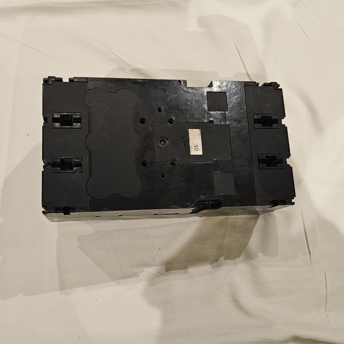 TERASAKI XP400CS 3-POLE CIRCUIT BREAKER 400A