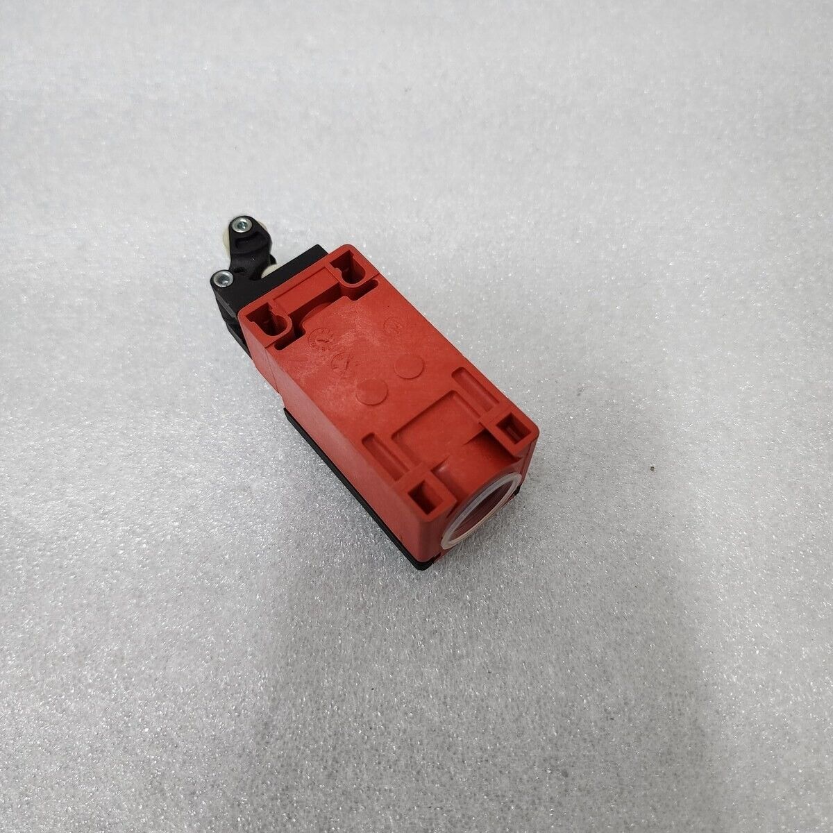 BERNSTEIN I88-SUIZ HW LIMIT SWITCH 608.6171.022