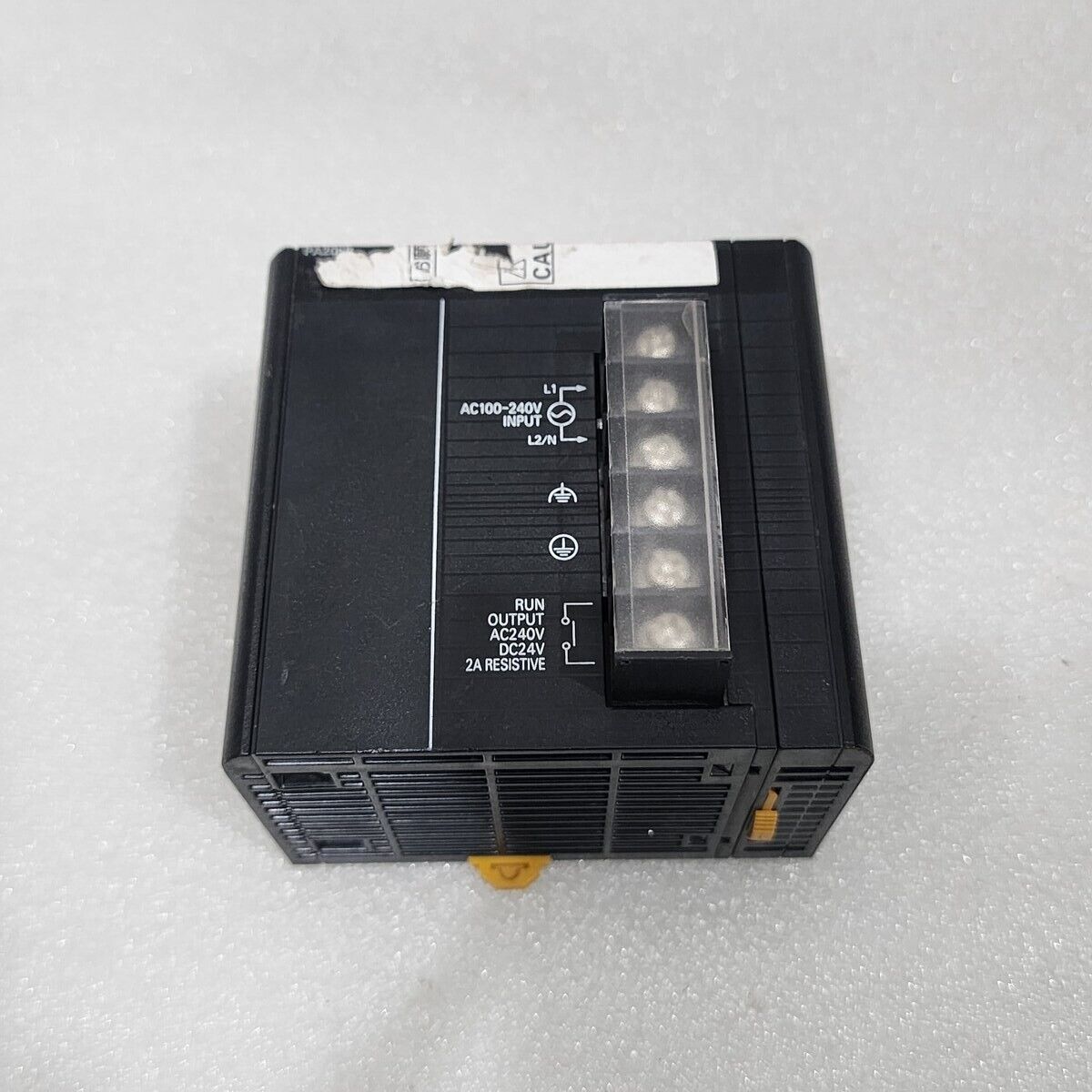 OMRON CJ1W-PA205R POWER SUPPLY UNIT 100-240V