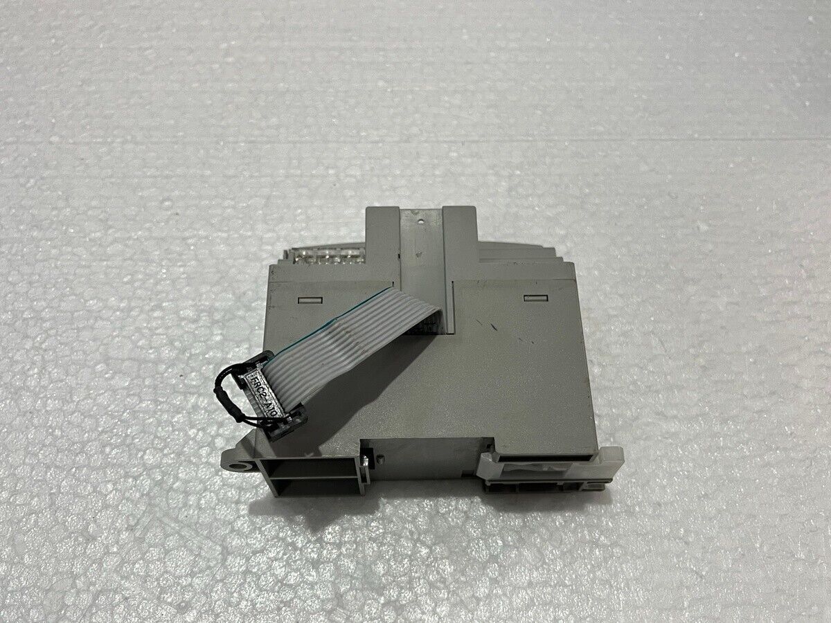 ALLEN BRADLEY CAT 1762-OB8 SER A SOLID STATE OUTPUT MODULE