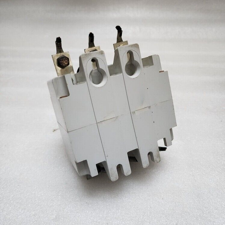 TELEMECANIQUE LR6-F050 32-50A