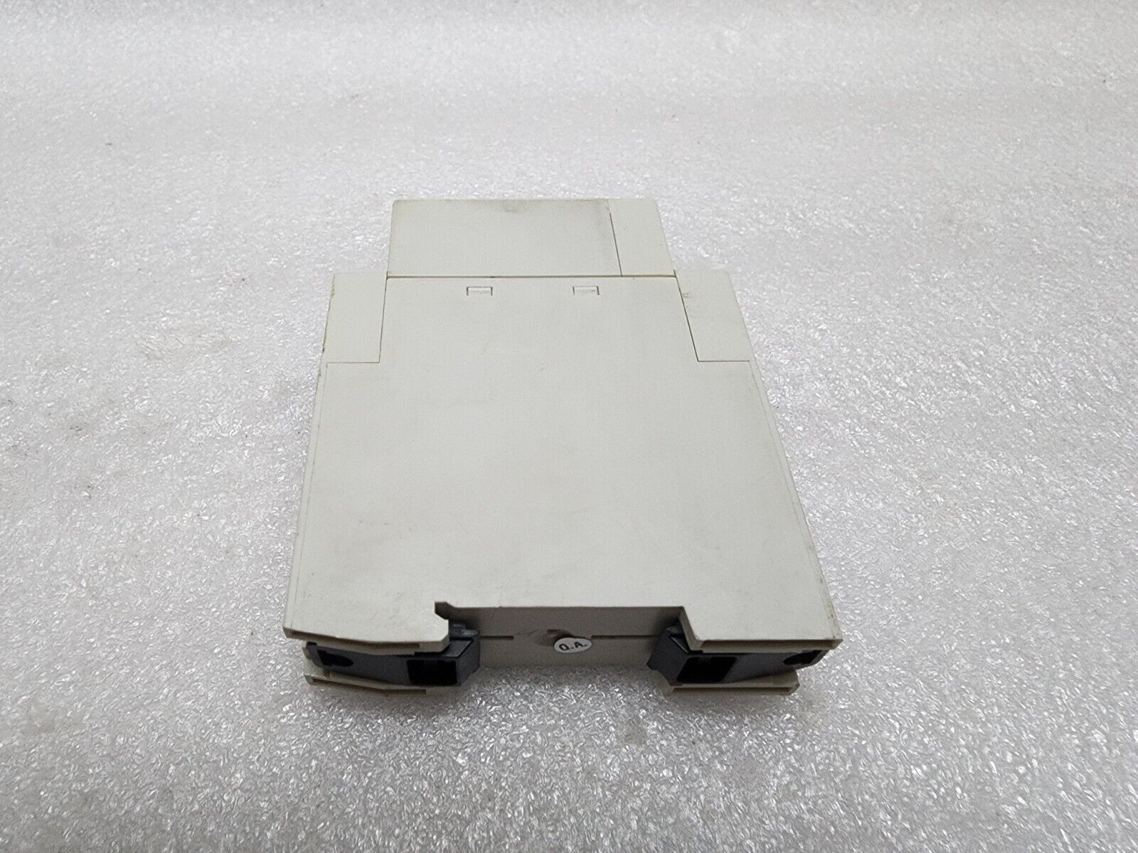 CROUZET 84870004 LEVEL CONTROLLER 230V