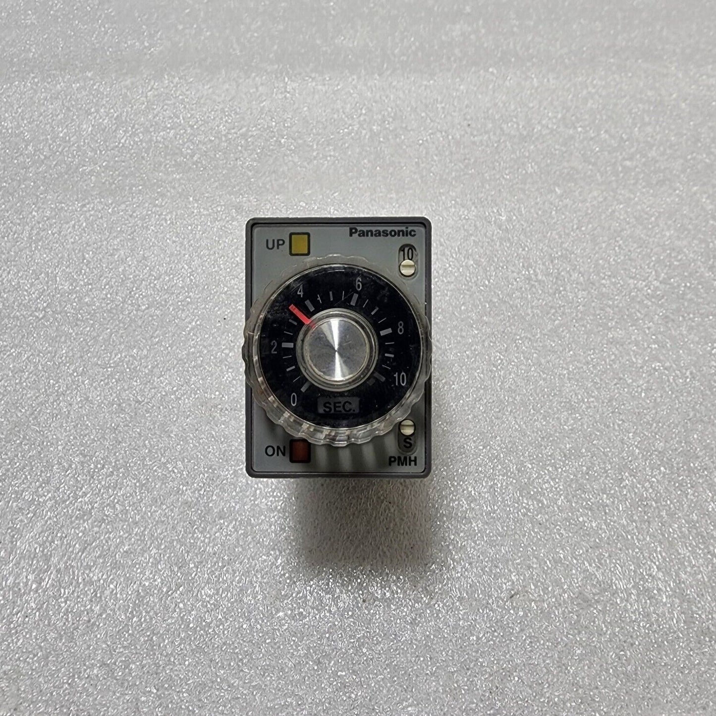 PANASONIC PMH-10M-AC120V PMH TIMER AT4111 100-120V