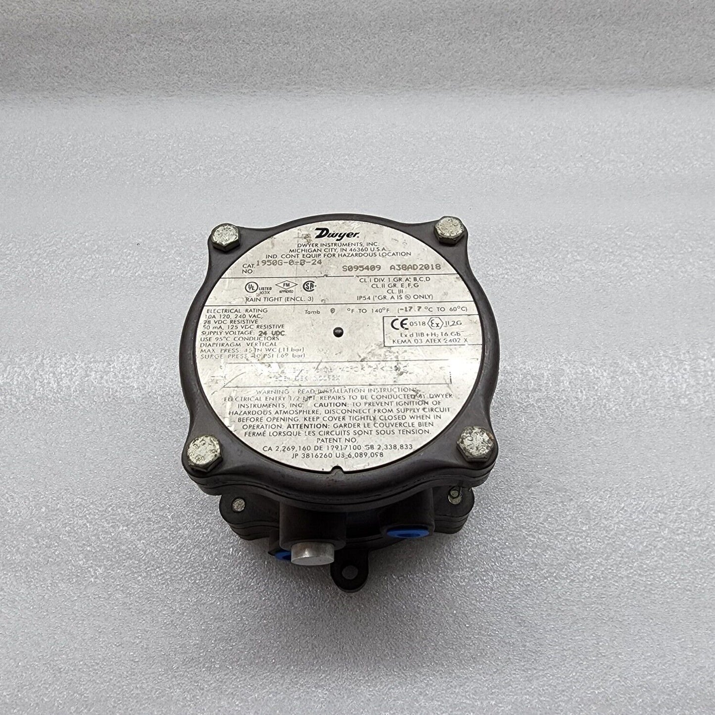 DWYER 1950G-0-B-24 PRESSURE SWITCH