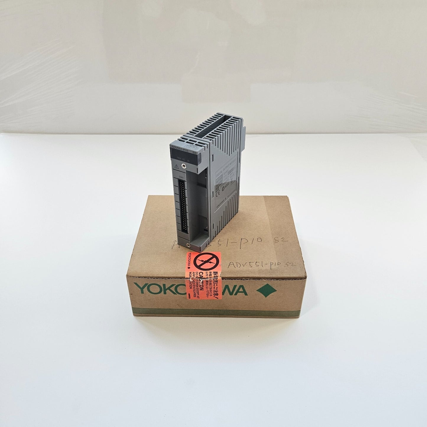 YOKOGAWA ADV551-P10-S2 DIGITAL OUTPUT MODULE