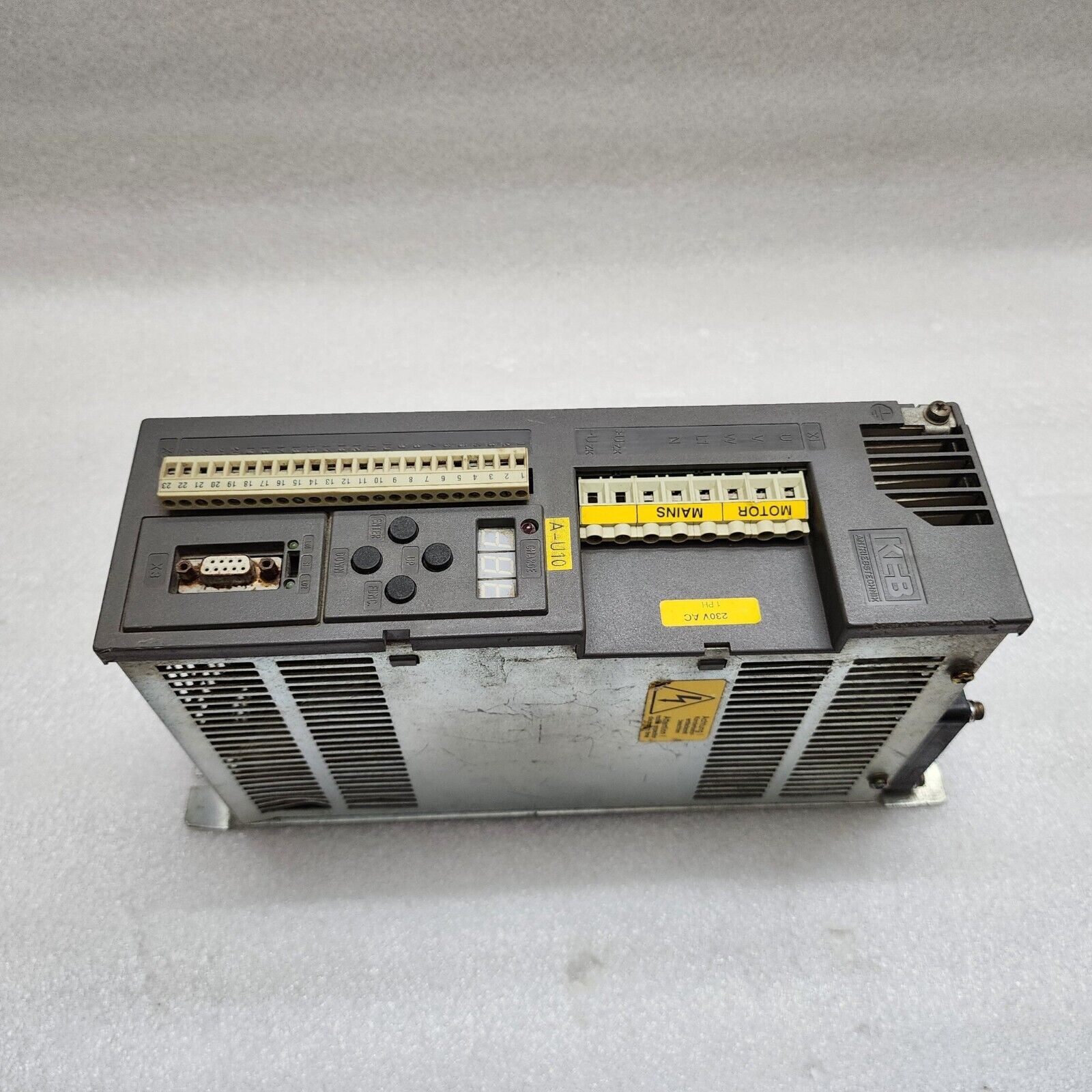 KEB 07.F0.R01-1228 FREQUENCY INVERTER 0.75KW   KARL E BRINKMANN