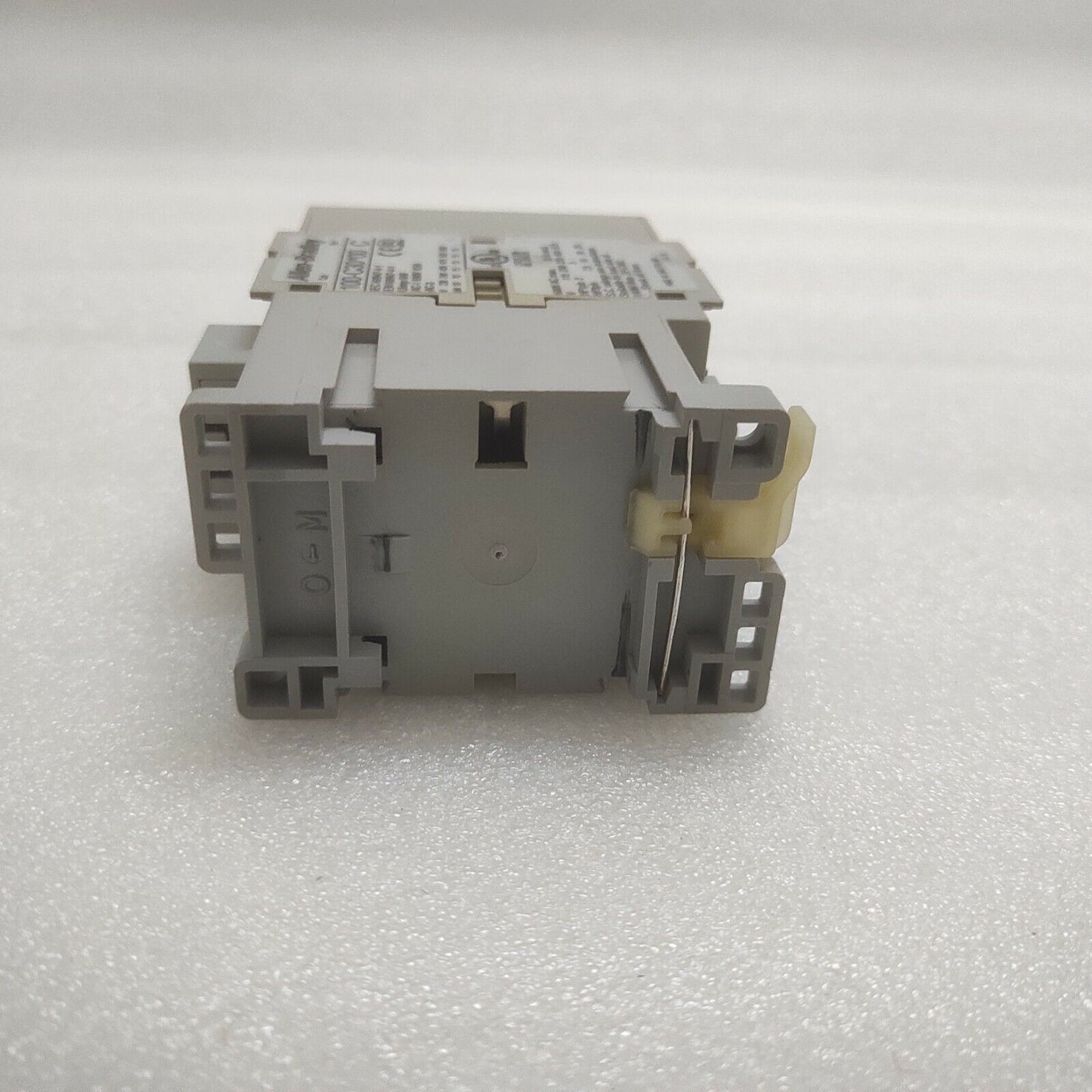 ALLEN BRADLEY CAT 100-C30*00-C MAGNETIC CONTACTOR COIL VOLTAGE 48V