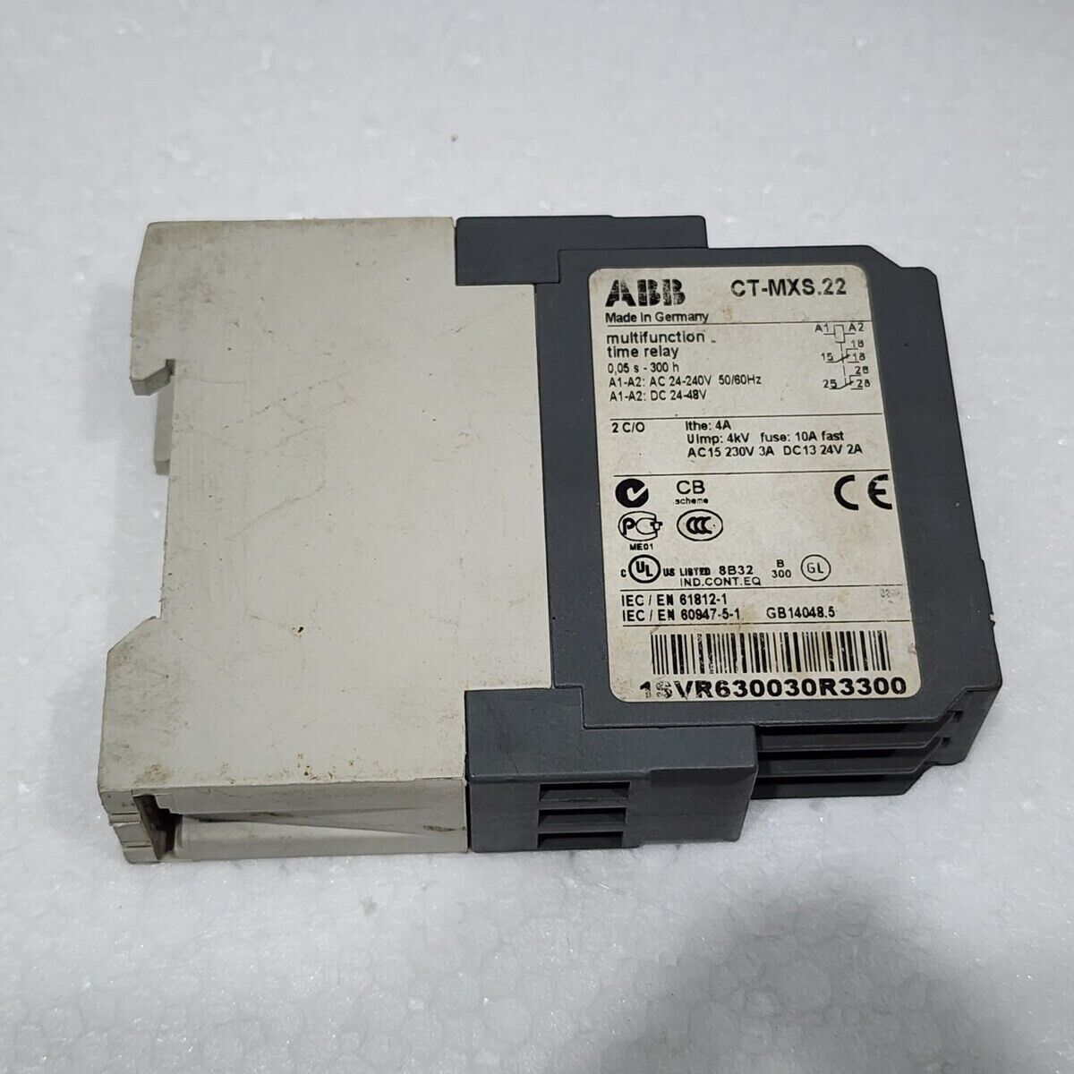 ABB CT-MXS.22 MULTI FUNCTION TIME RELAY 1SVR630030R3300 24-240VAC/24-48VDC