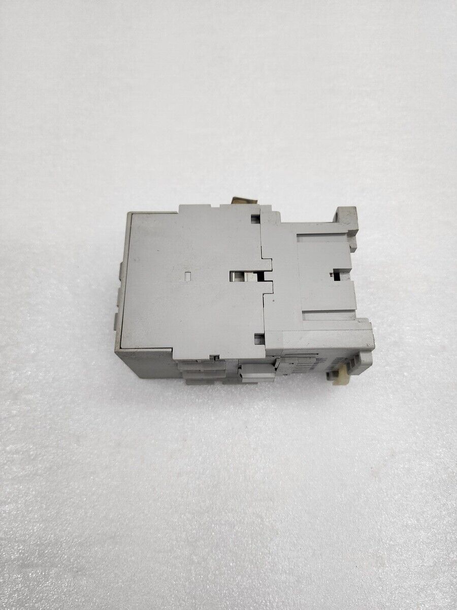 ALLEN BRADLEY CAT 100-C43-00 SER A MAGNETIC CONTACTOR COIL VOLTAGE 24VAC