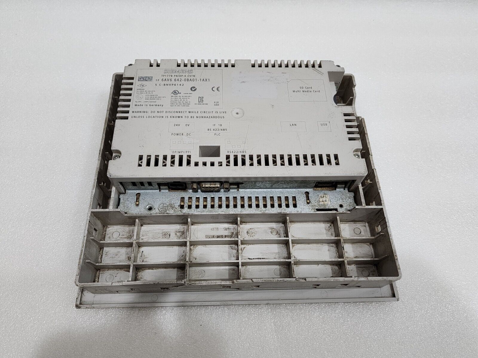 SIEMENS 6AV6 642-0BA01-1AX1 OPERATION TERMINAL TP177B PN/DP-6 CSTN 24V