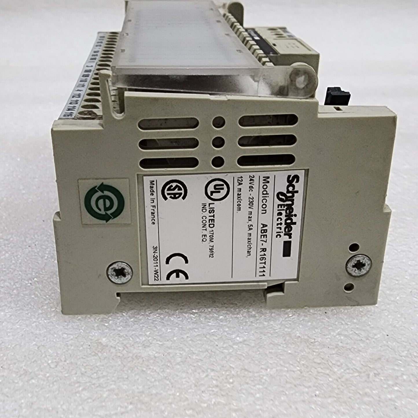 ABE7-R16T111 SUB-BASE PLUG IN RELAY