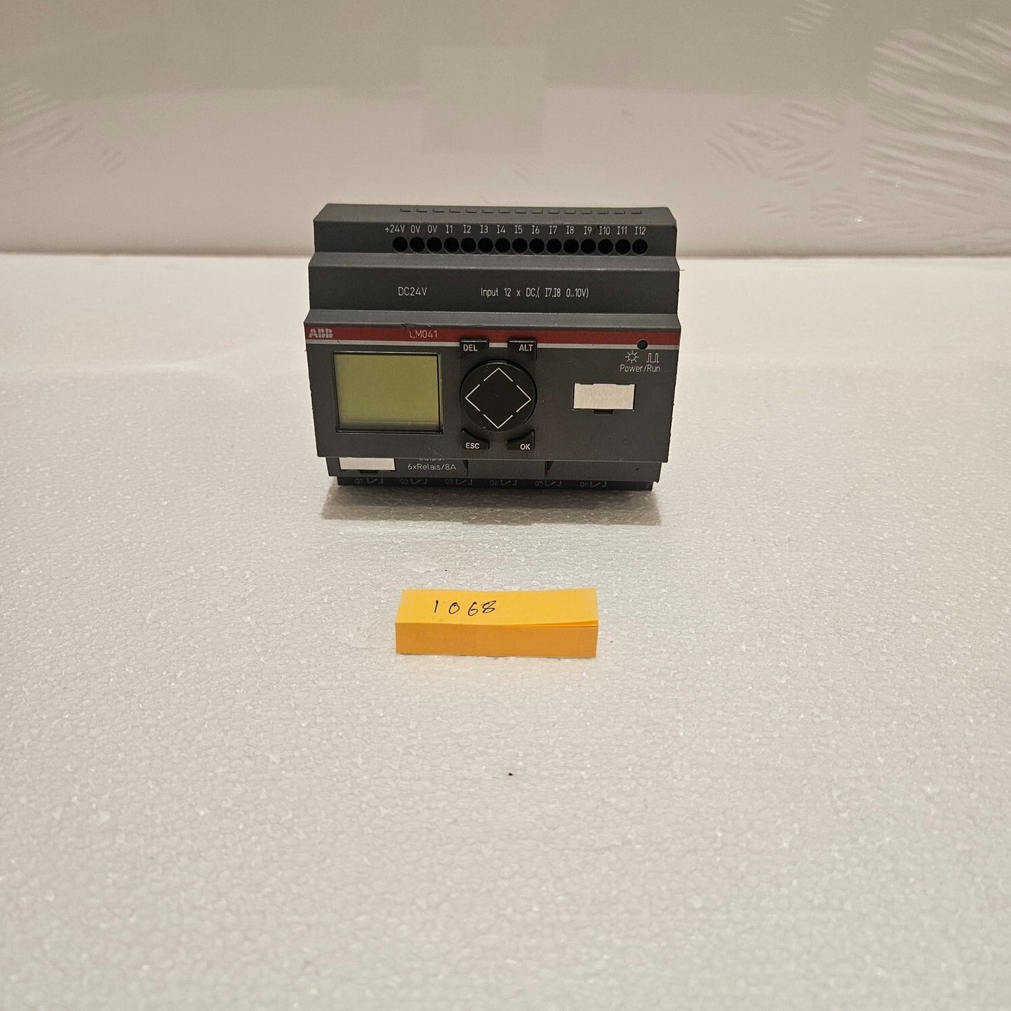 ABB LM041-CE18RDC LOGIC MODULE 1SVR440620R5300