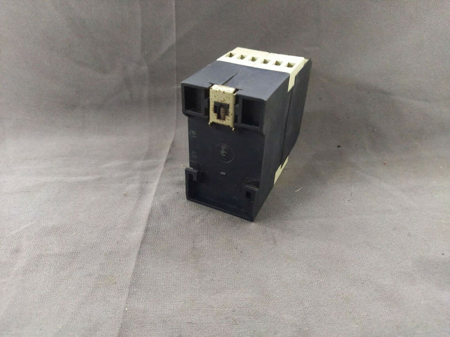 Schiele SRN Mecotron 2-450-121-00 Current Monitoring Relay 220-240V 0.05-1s / 1.