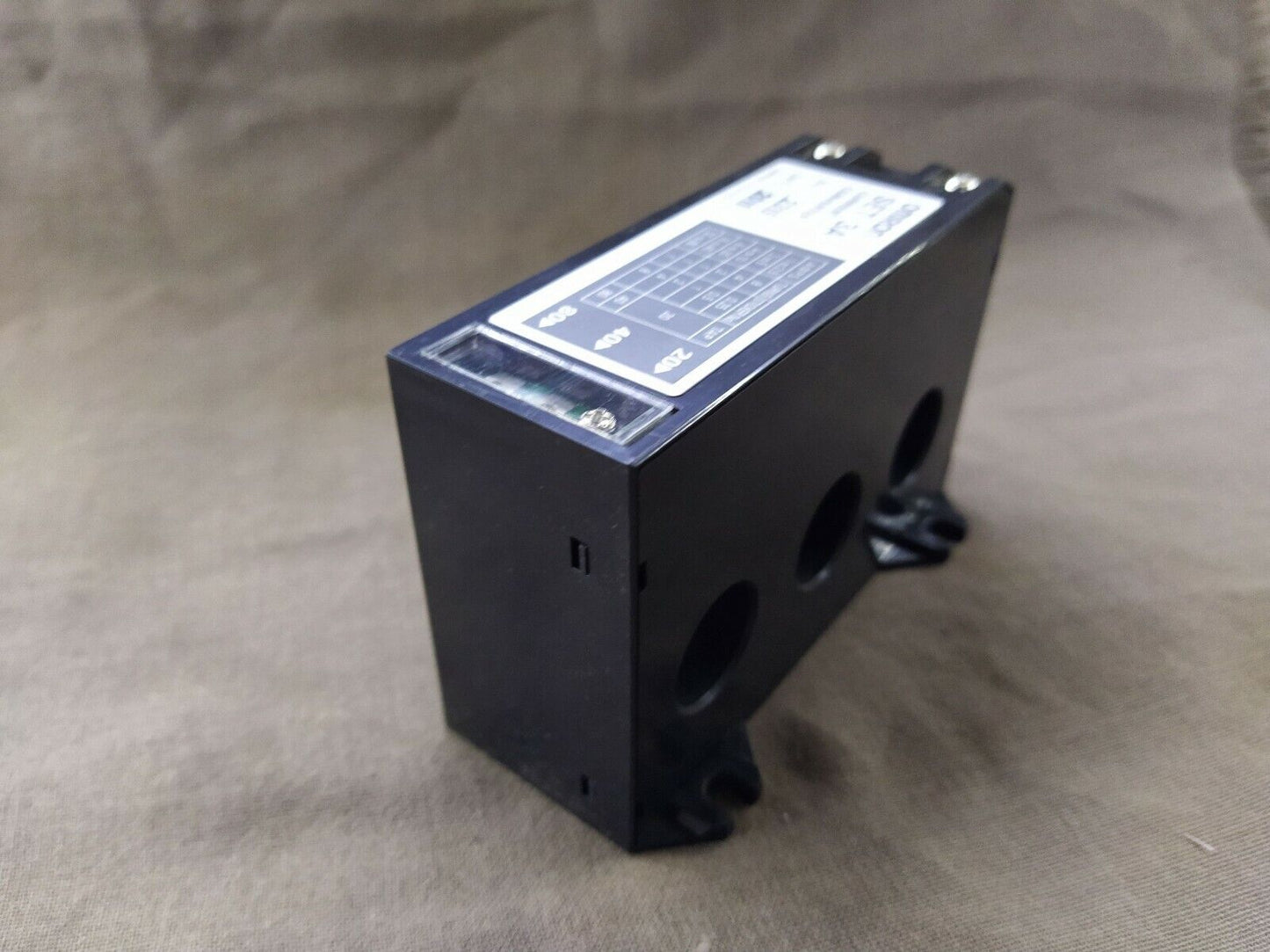 Omron SET-3A Current Converter 1-80A