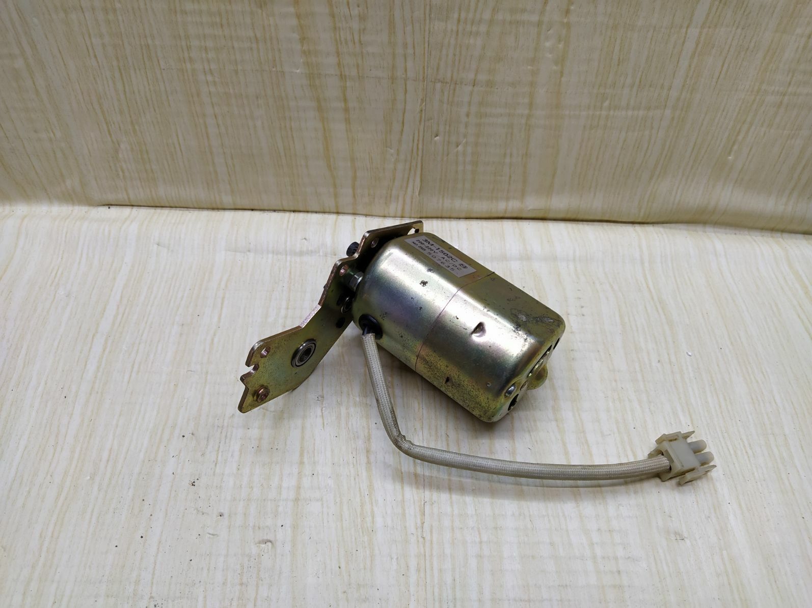 TERASAKI 3M-1502C MOTOR 200-220V AC/DC